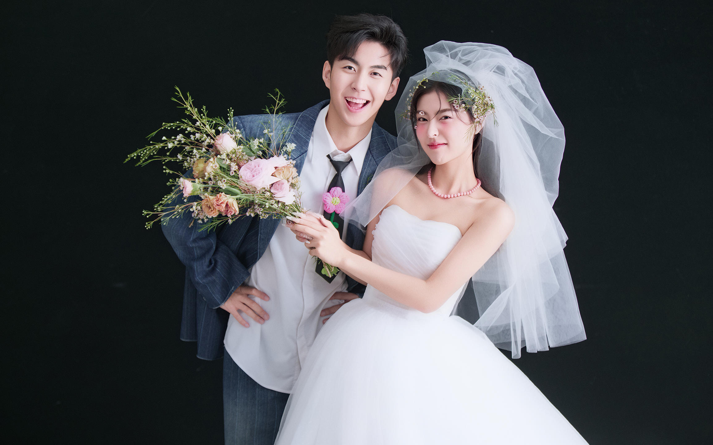 牛仔和婚纱的帅气甜酷	