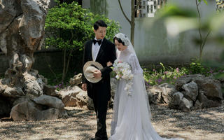 中式园林婚纱照