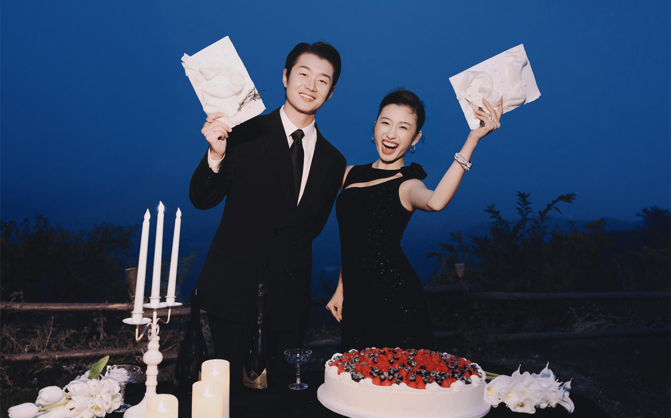 小众纪实夜景氛围感婚纱照