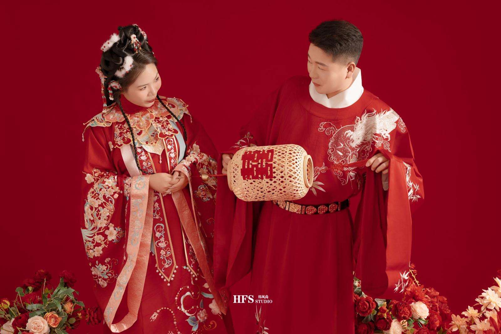 客片分享✨甜妹儿的俏皮汉服婚纱照谁能不爱❗❗