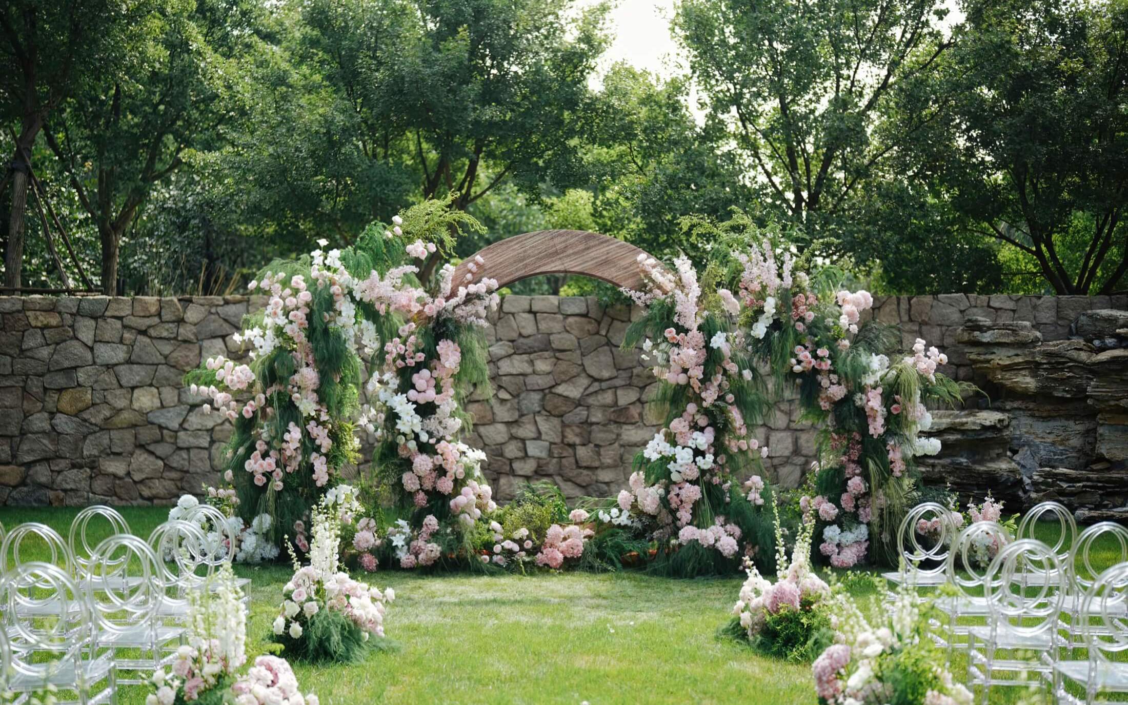 【礼行纪婚礼】粉绿色野生自然风户外草坪婚礼