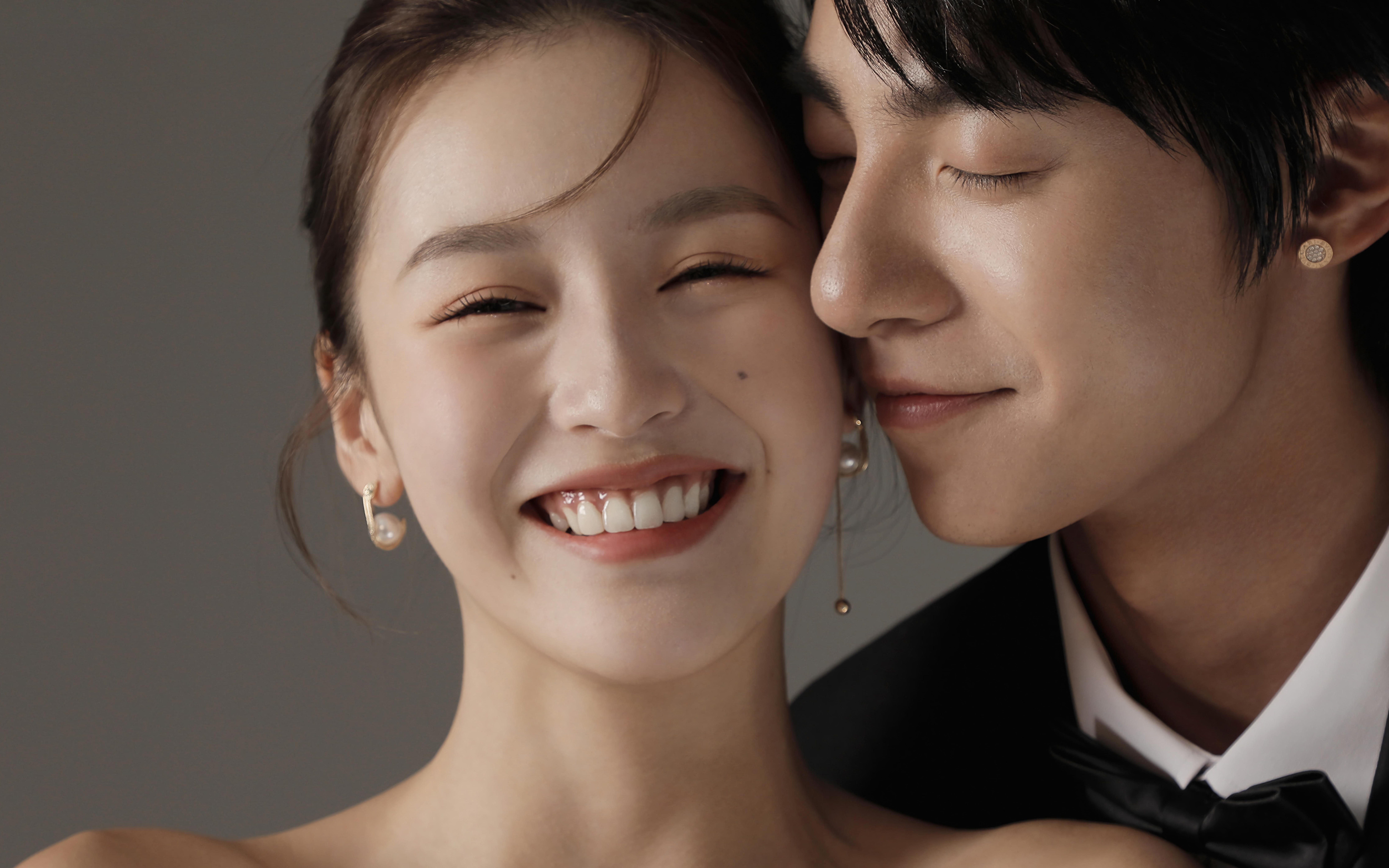 官宣：我的高级灰背景，配你的白纱