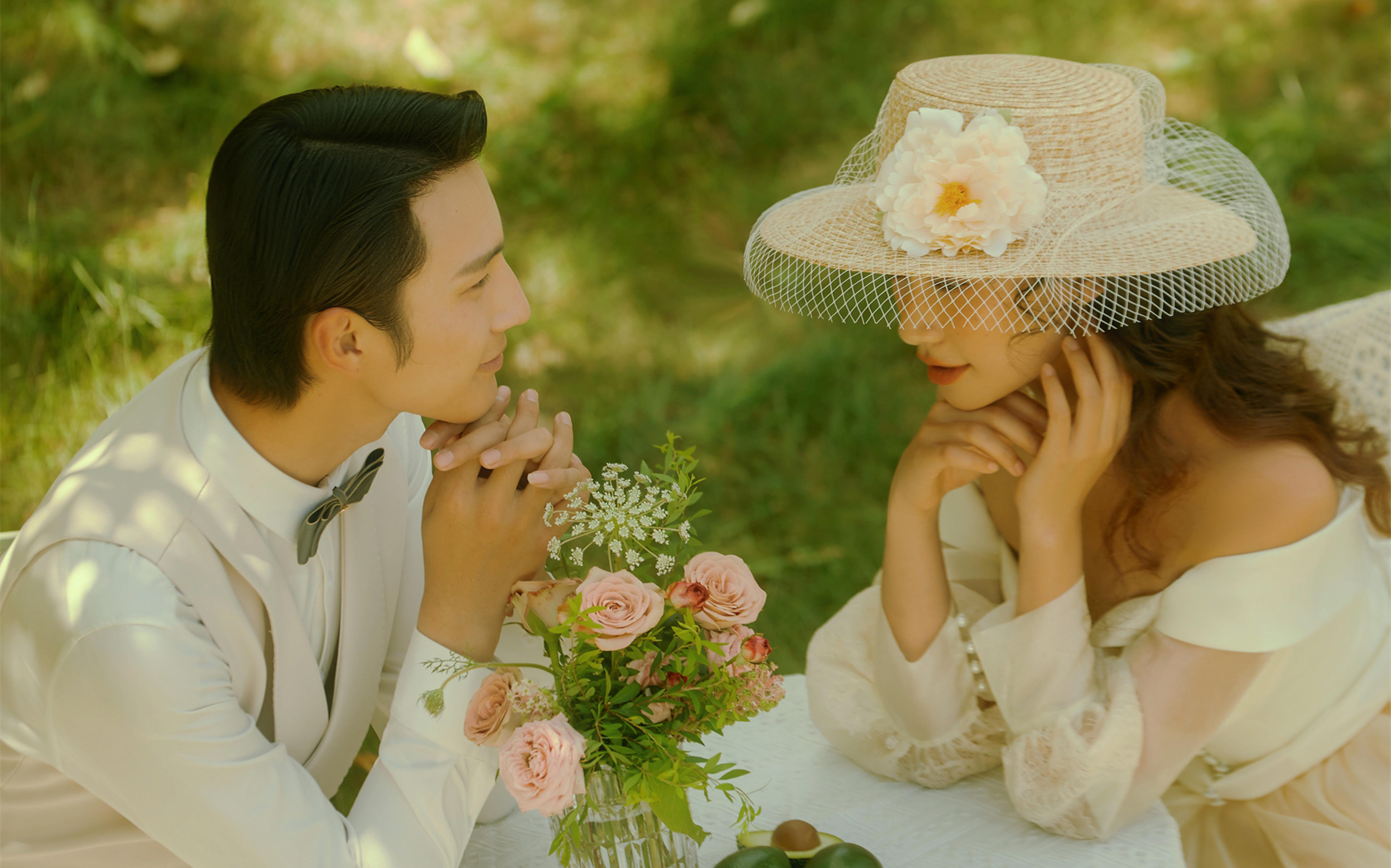 丽江草坪限定|把法式庄园的浪漫搬到了雪山下