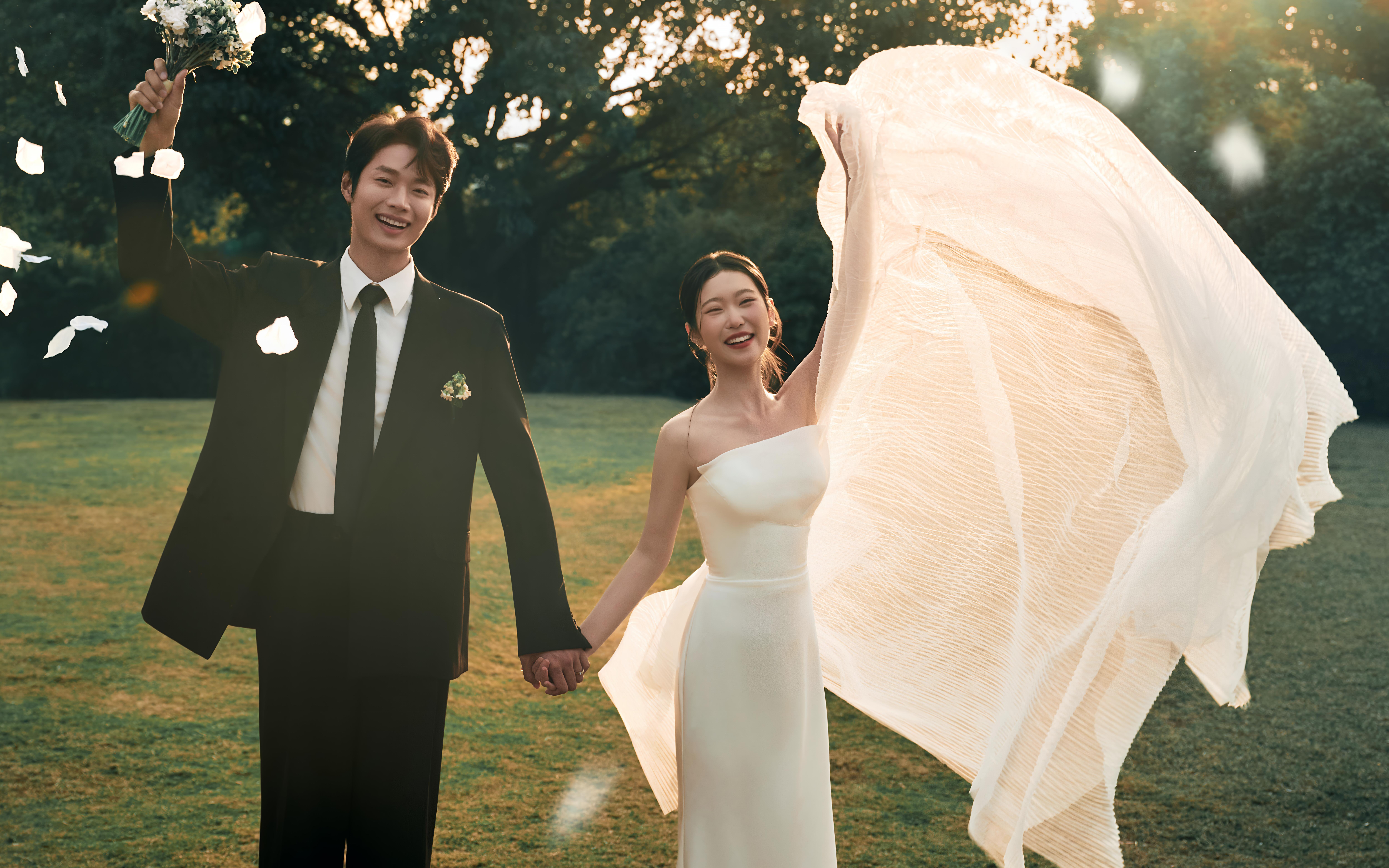 【蒙娜麗莎】【麗莎映畫】【草坪紀(jì)實(shí)風(fēng)格】