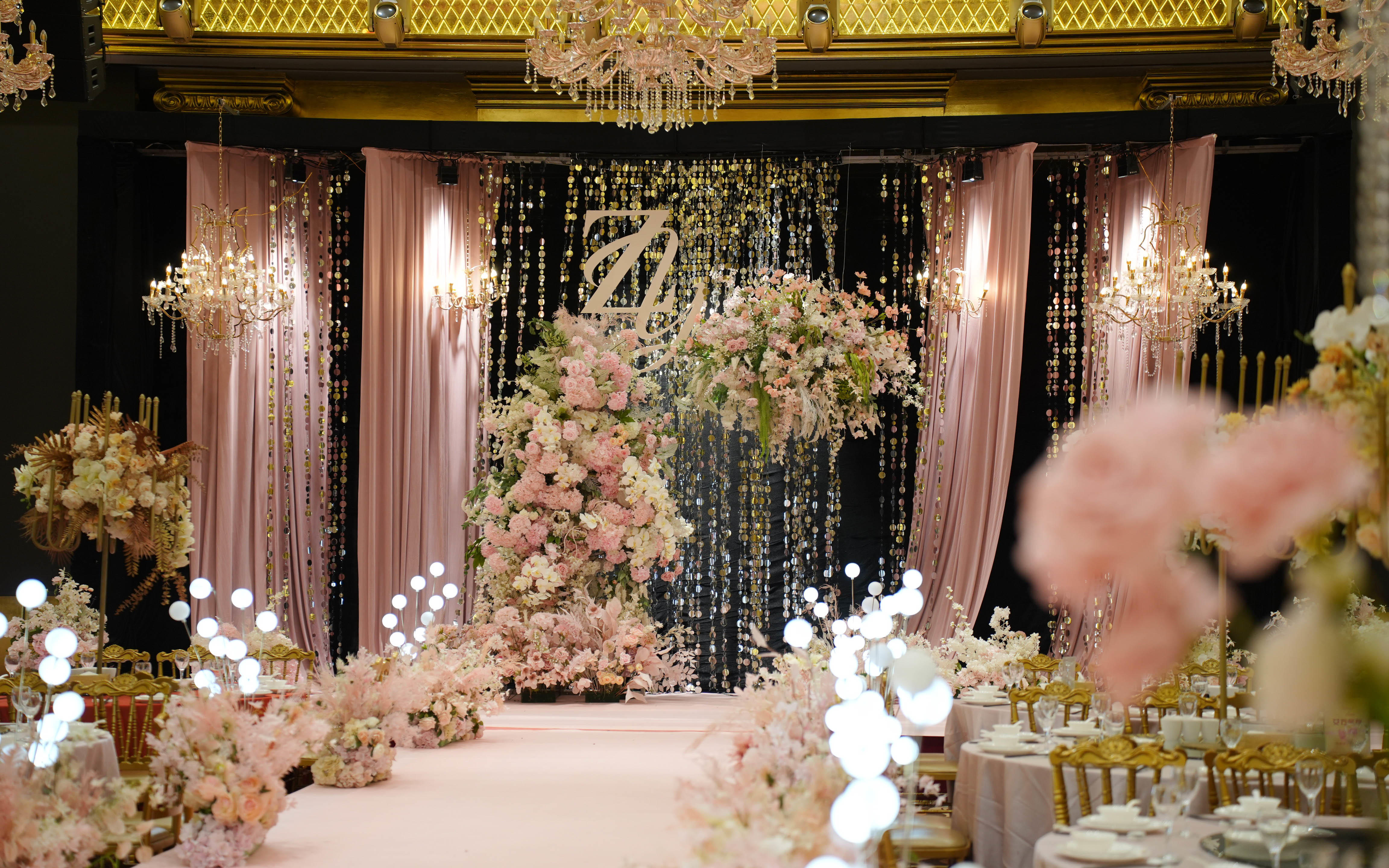 粉色布幔銀色亮片韓式婚禮