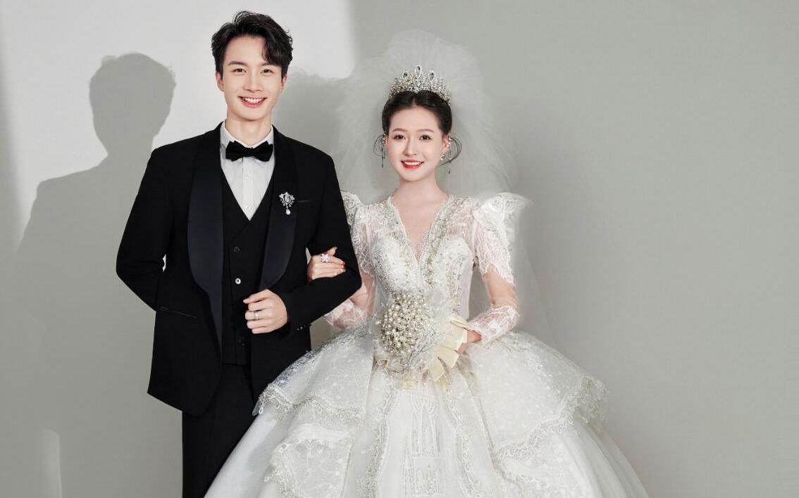 儀式感的婚紗照，總有一束光是為我而來