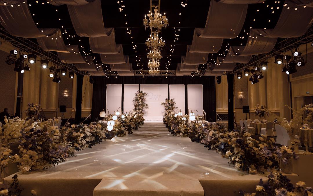 【圣典婚礼】秀场凤主题婚礼｜闪耀如你