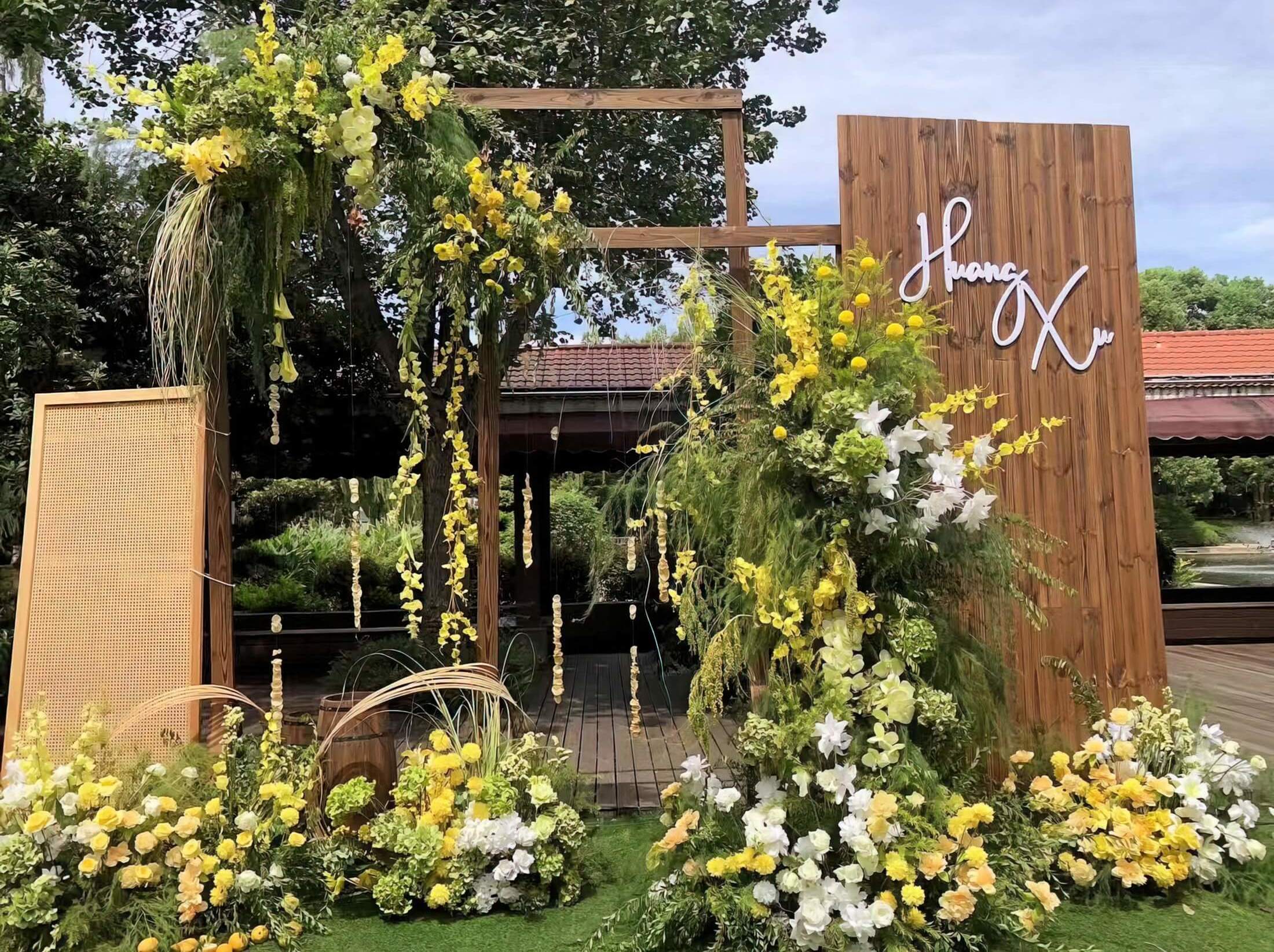 檸檬黃自然系戶外草坪婚禮