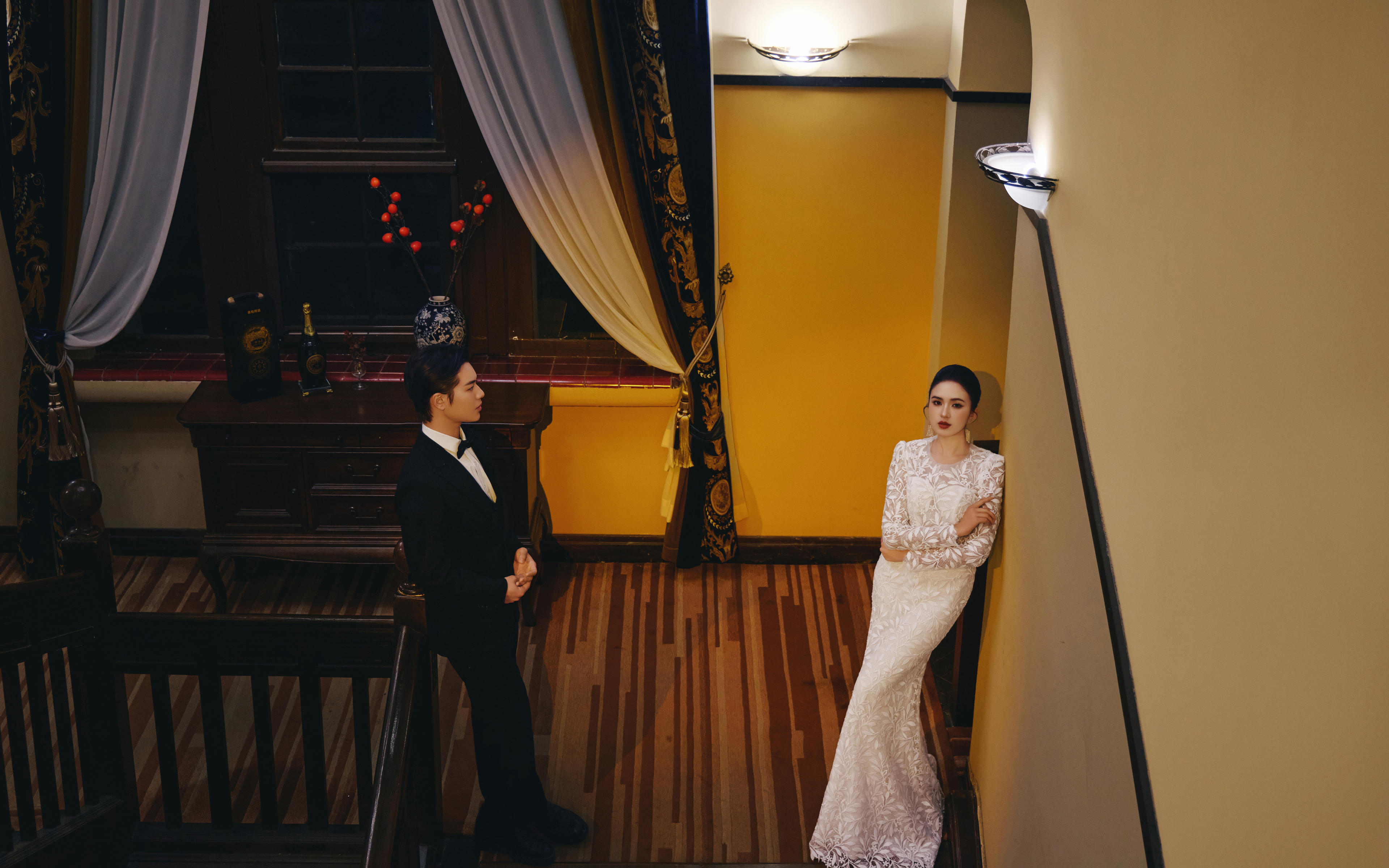 電影感港風(fēng)婚紗照