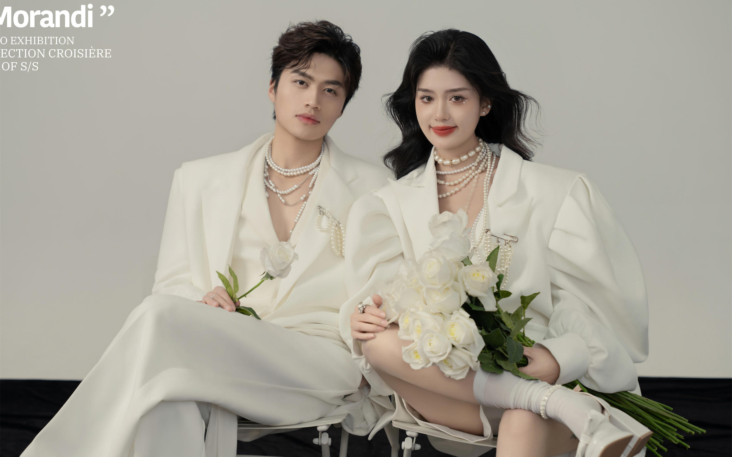 甜酷爆棚的小眾西裝婚紗照??誰拍誰好看