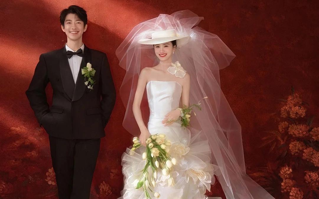 藏在光影里的温柔｜法式婚纱照高级感