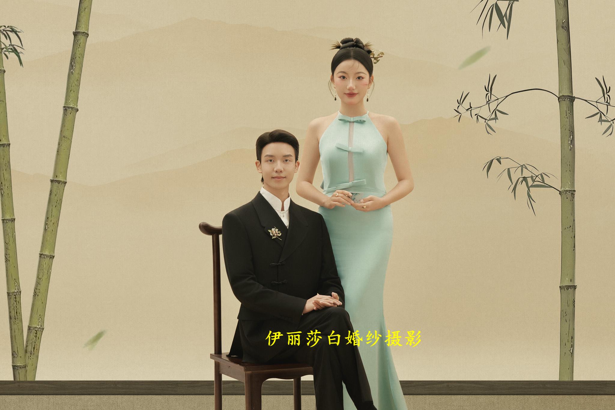 拍婚纱照3888套餐有跟妆+秀和+礼服 4699