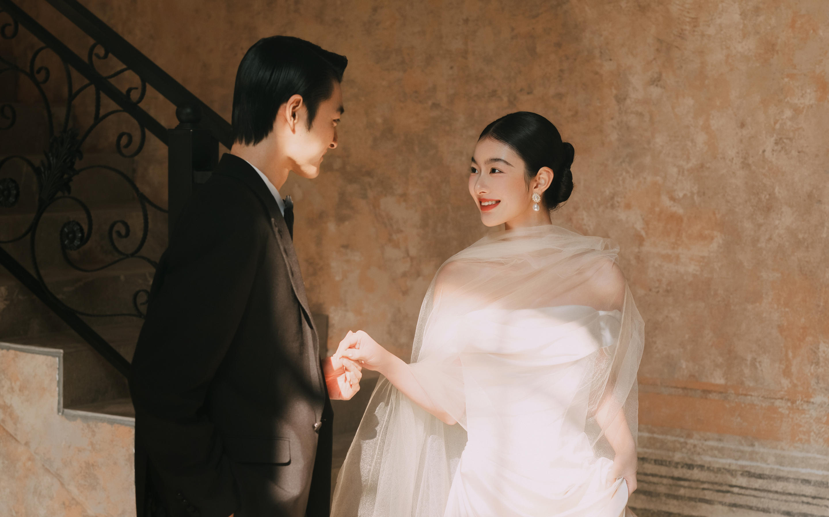 <孤岛花园系列>白茶琥珀