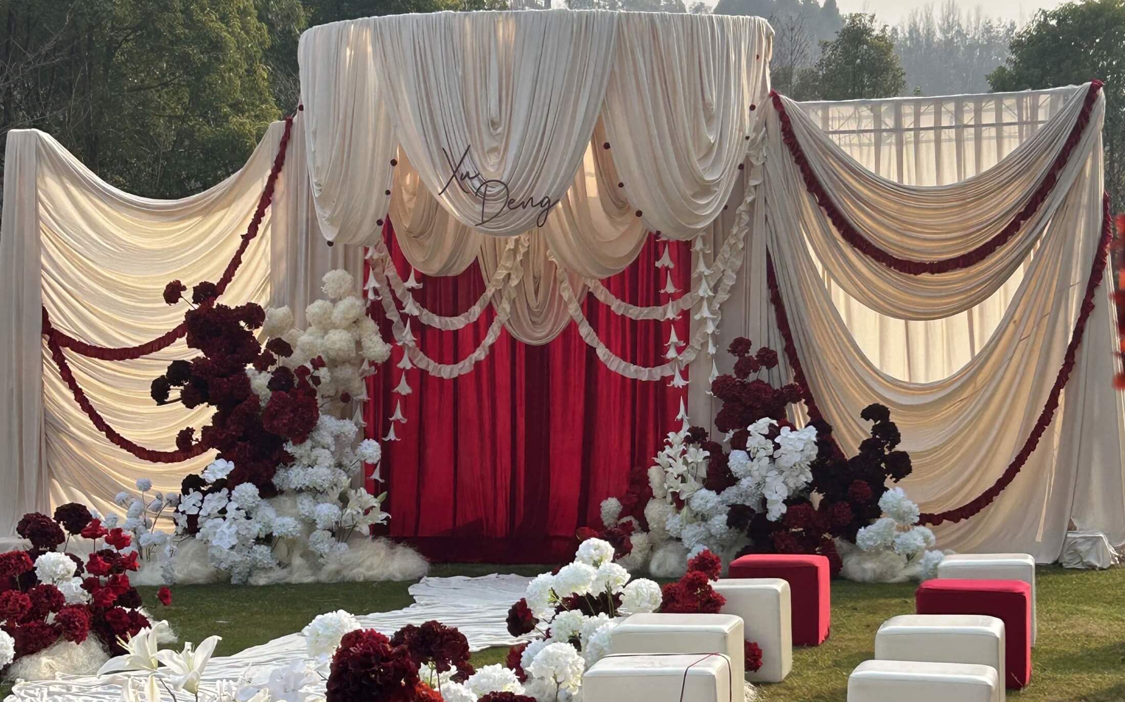 紅白小眾戶外婚禮