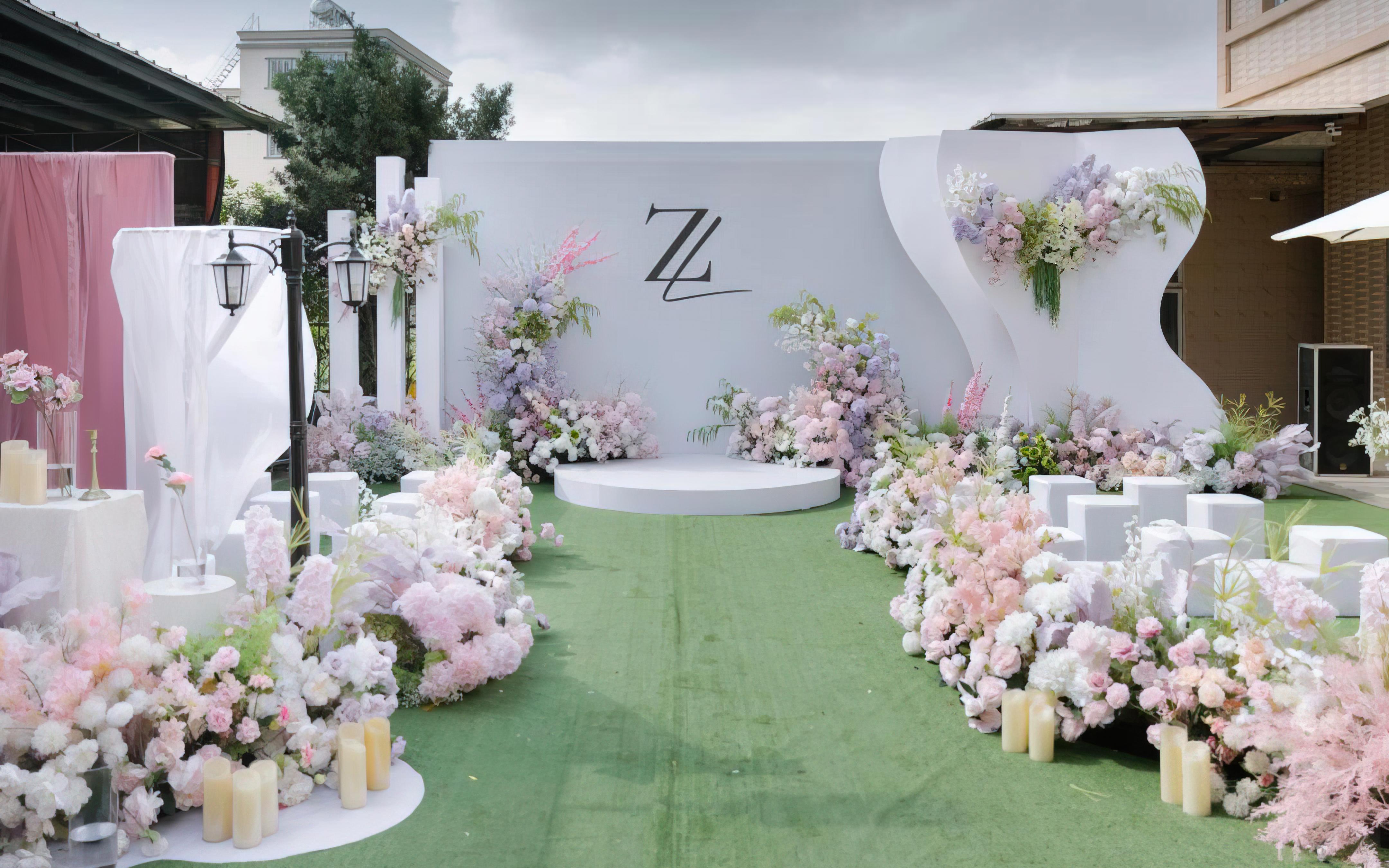 户外婚礼，邂逅浪漫梦幻时刻