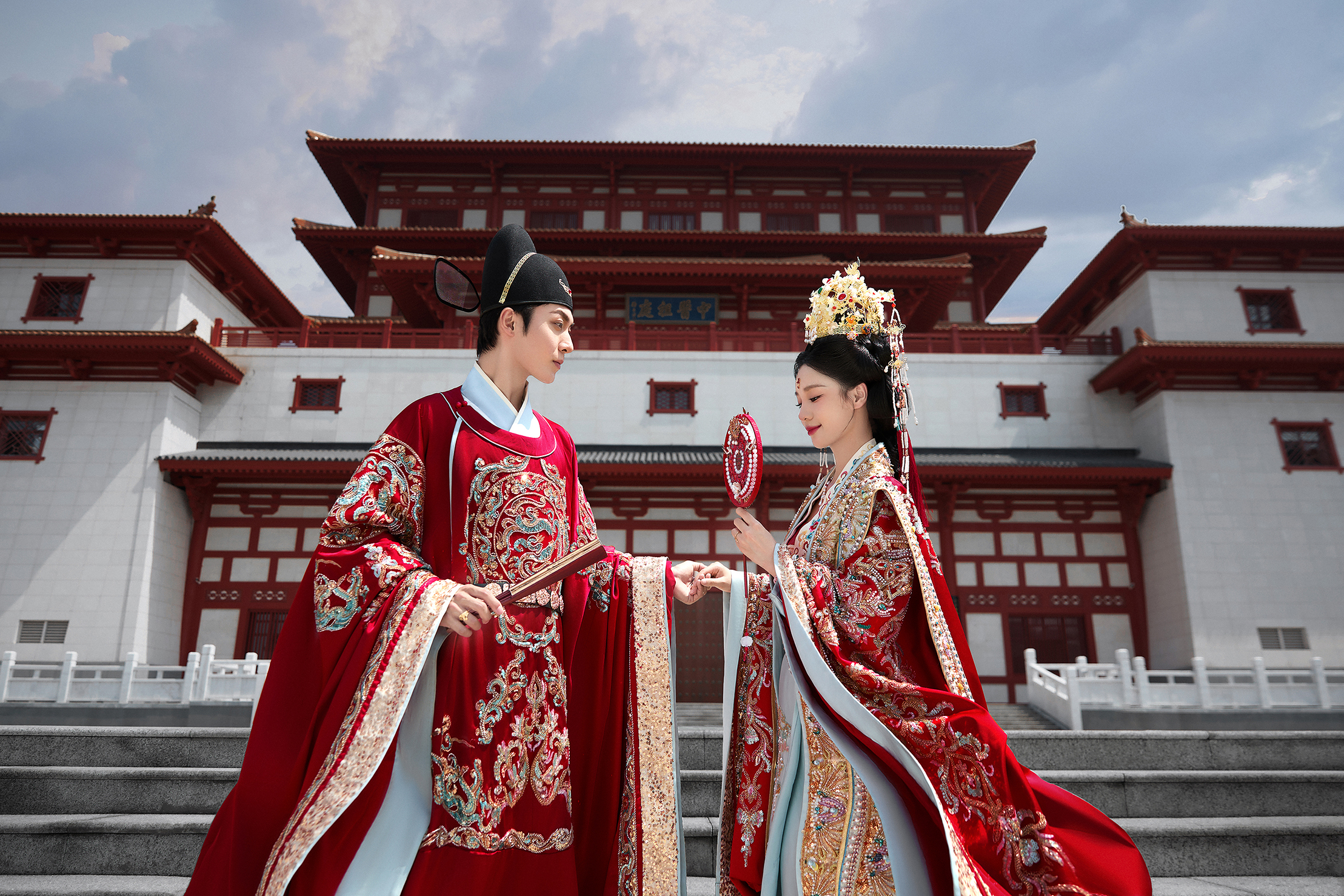 【國慶特惠】10服11造/底片220張精修60張