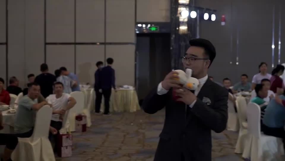 晚宴互动主持片段