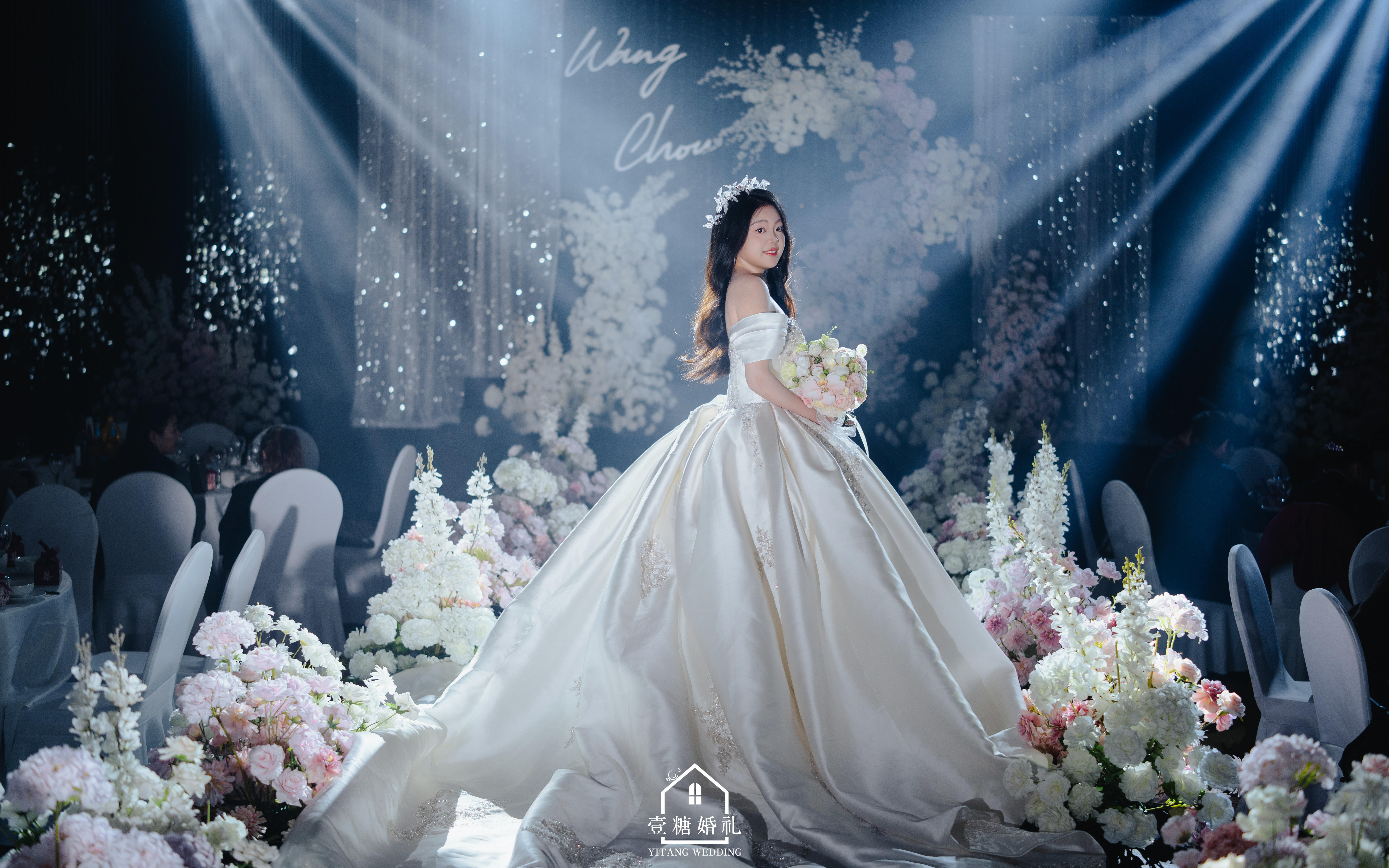 10.25華雅酒店夢幻白粉色水晶婚禮