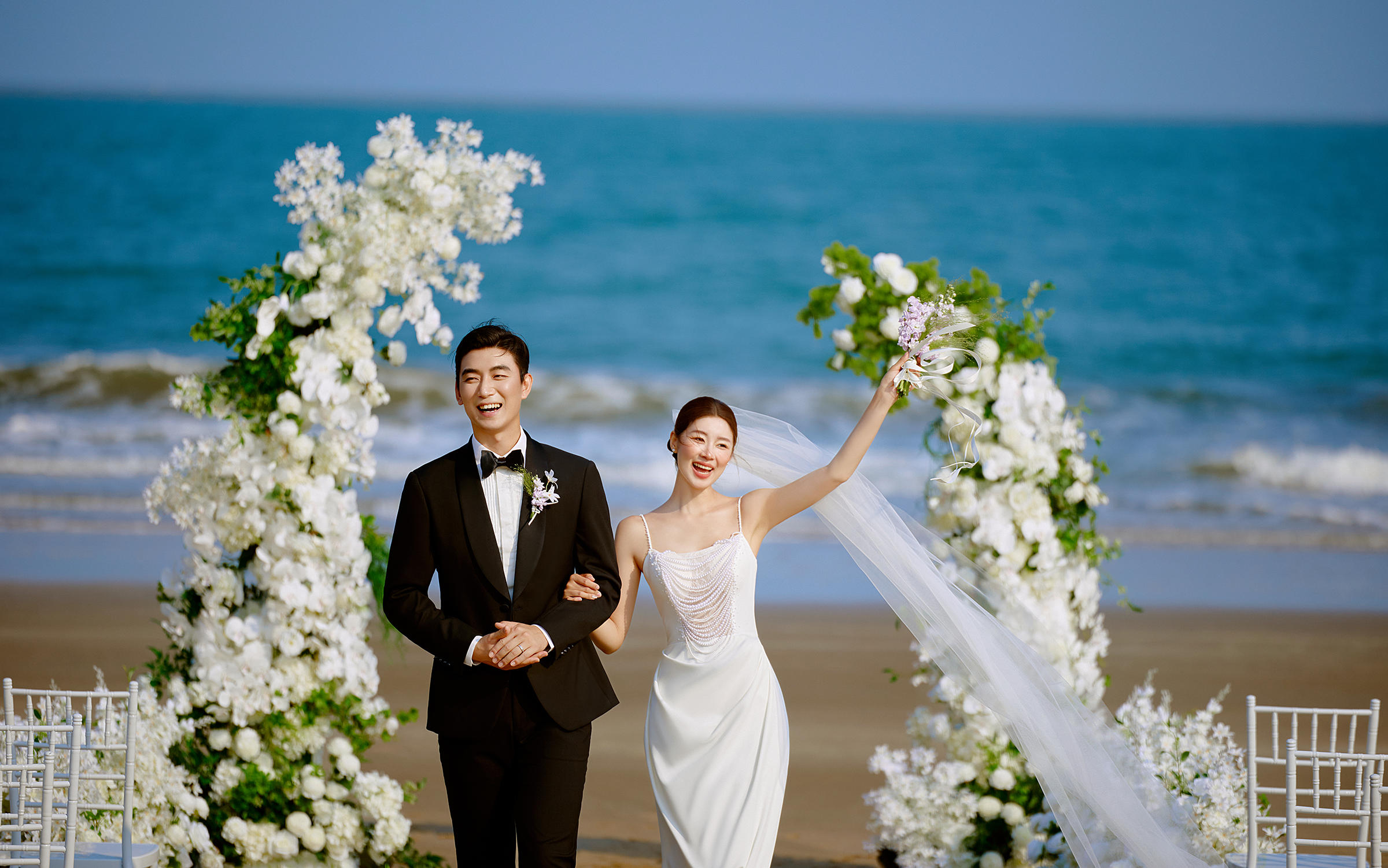 海浪见证誓言，稀缺档期手慢无，让爱意定格永恒