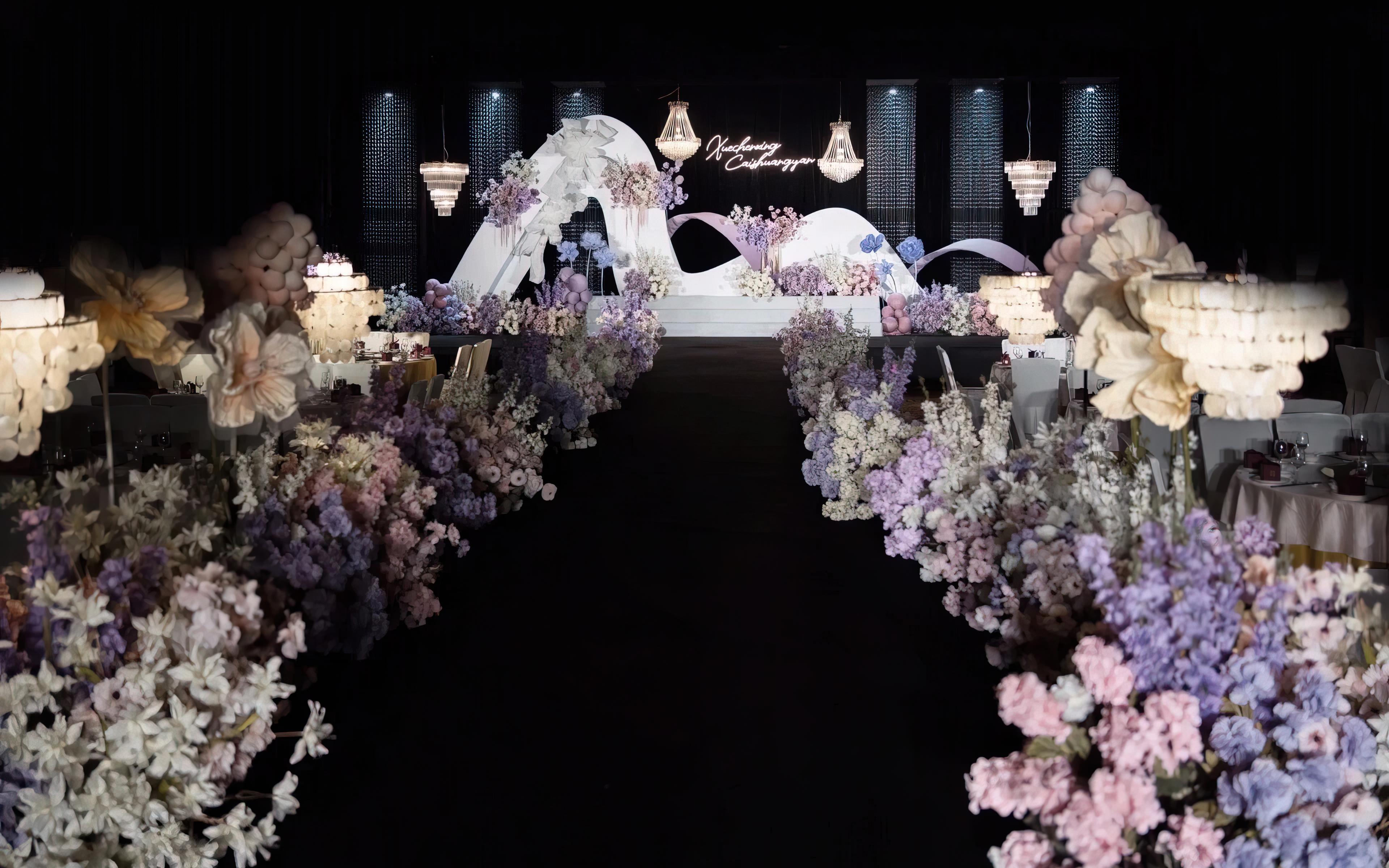 轻奢香槟金婚礼｜精致布置下的优雅爱情盛宴