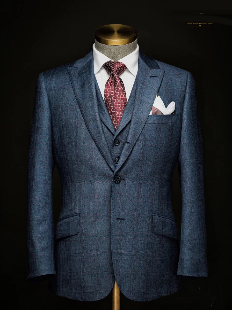 蒂衣量品西装款式—戗驳领