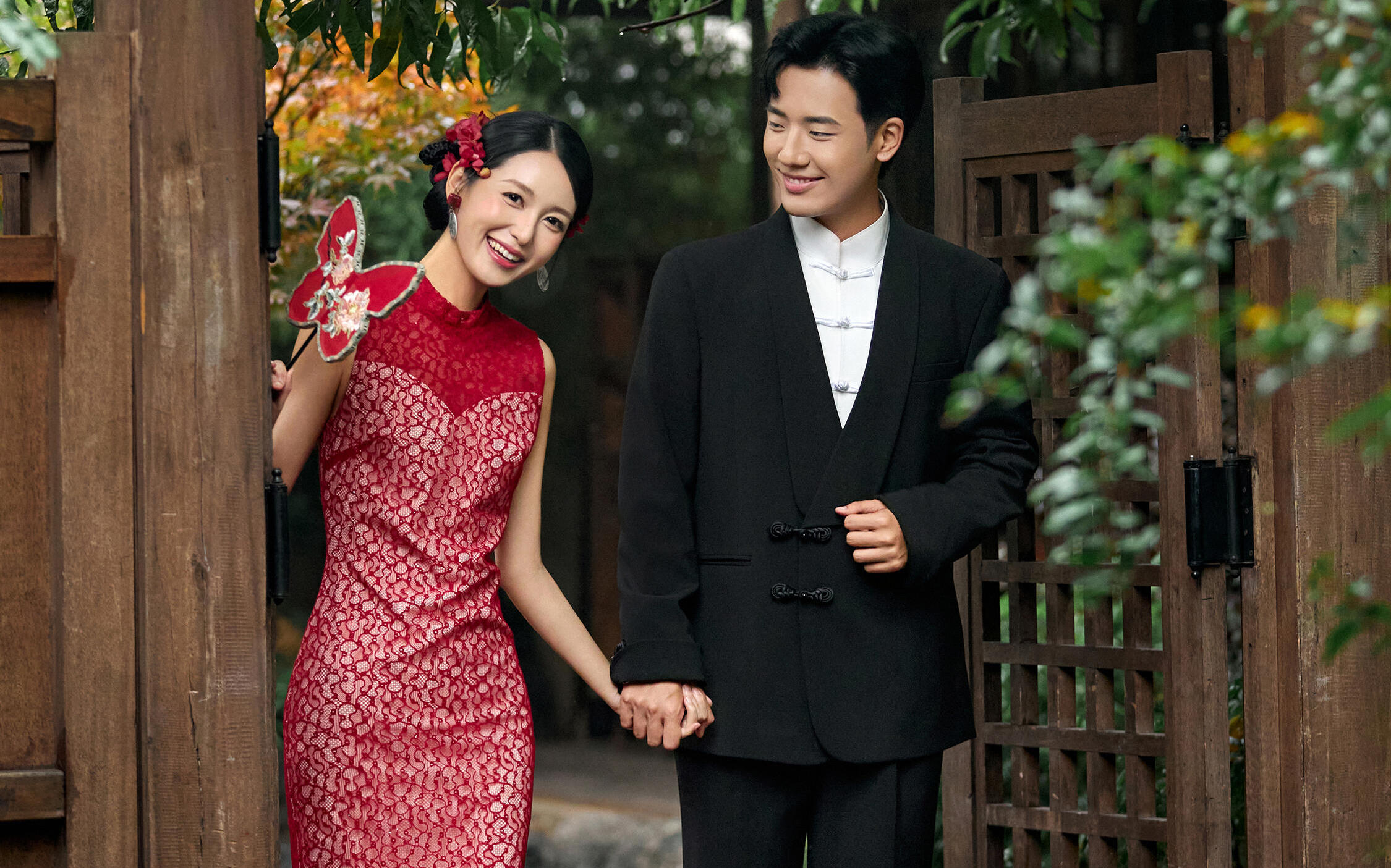 徹底淪陷?新中式園林婚紗照美到犯規(guī) 