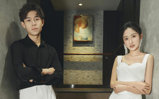 在咖啡厅拍的韩式婚纱照☕️真的太甜辣✨