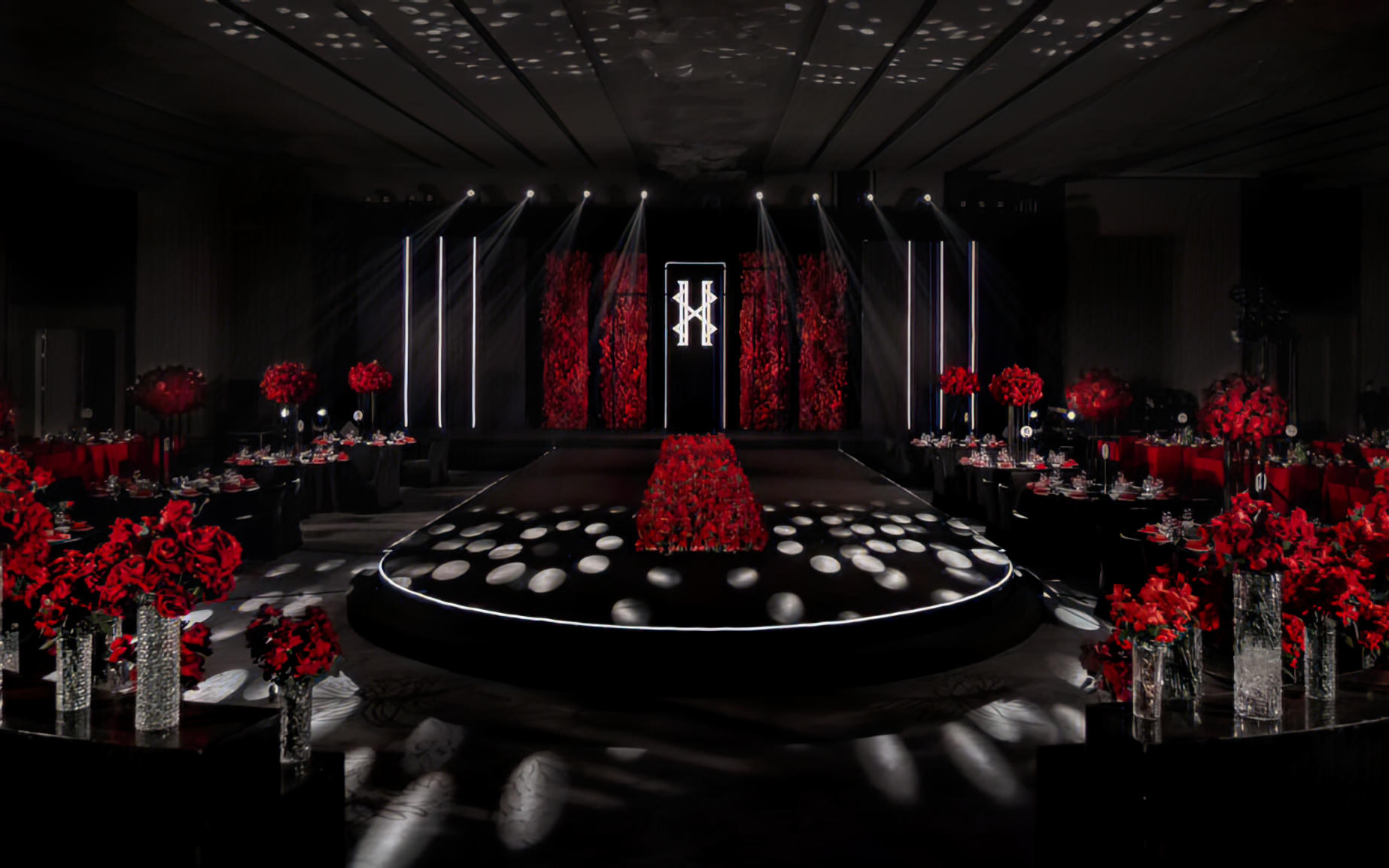 爱意昭昭，余生漫漫。