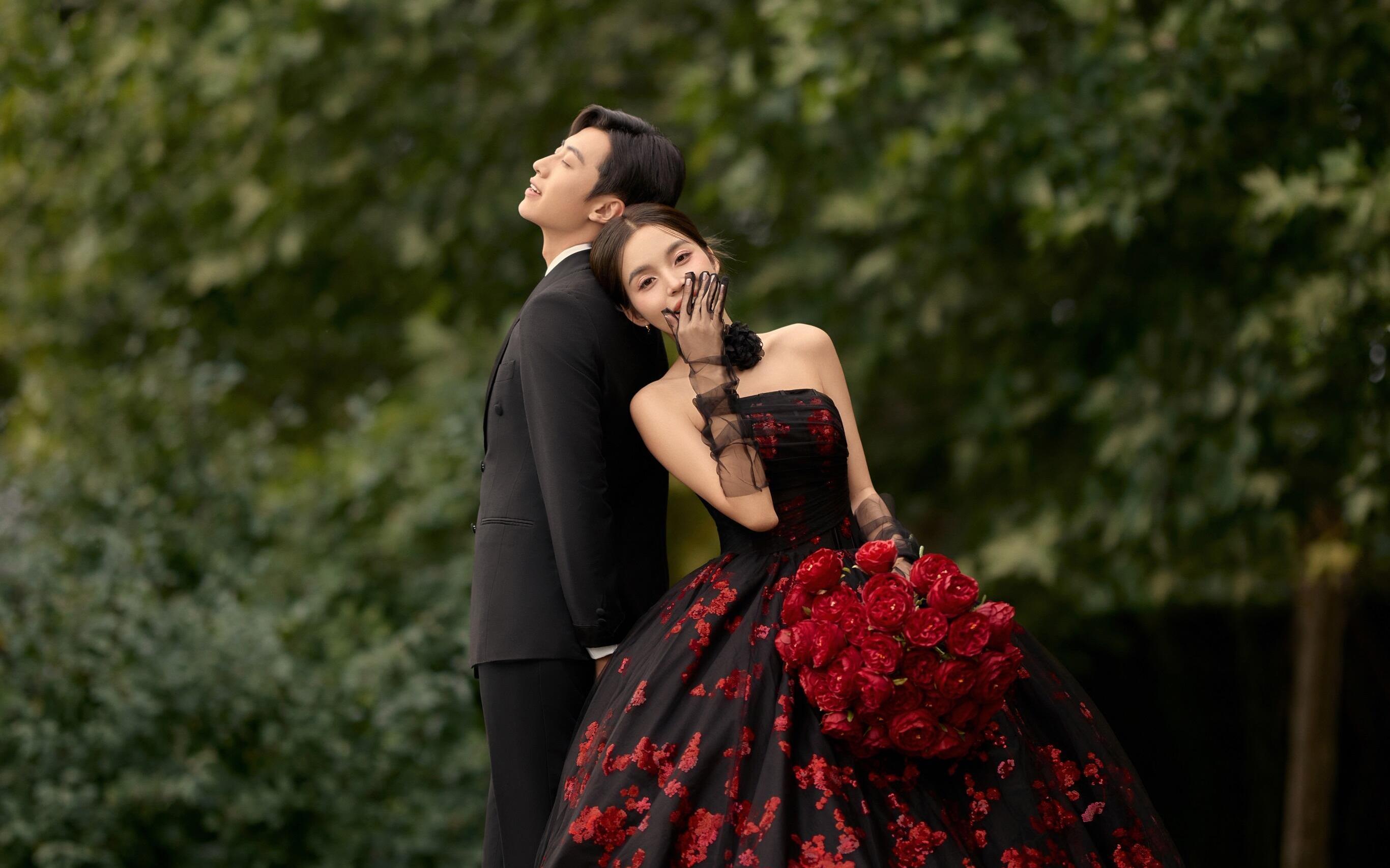 【無法拒絕的森系黑紗婚紗照】