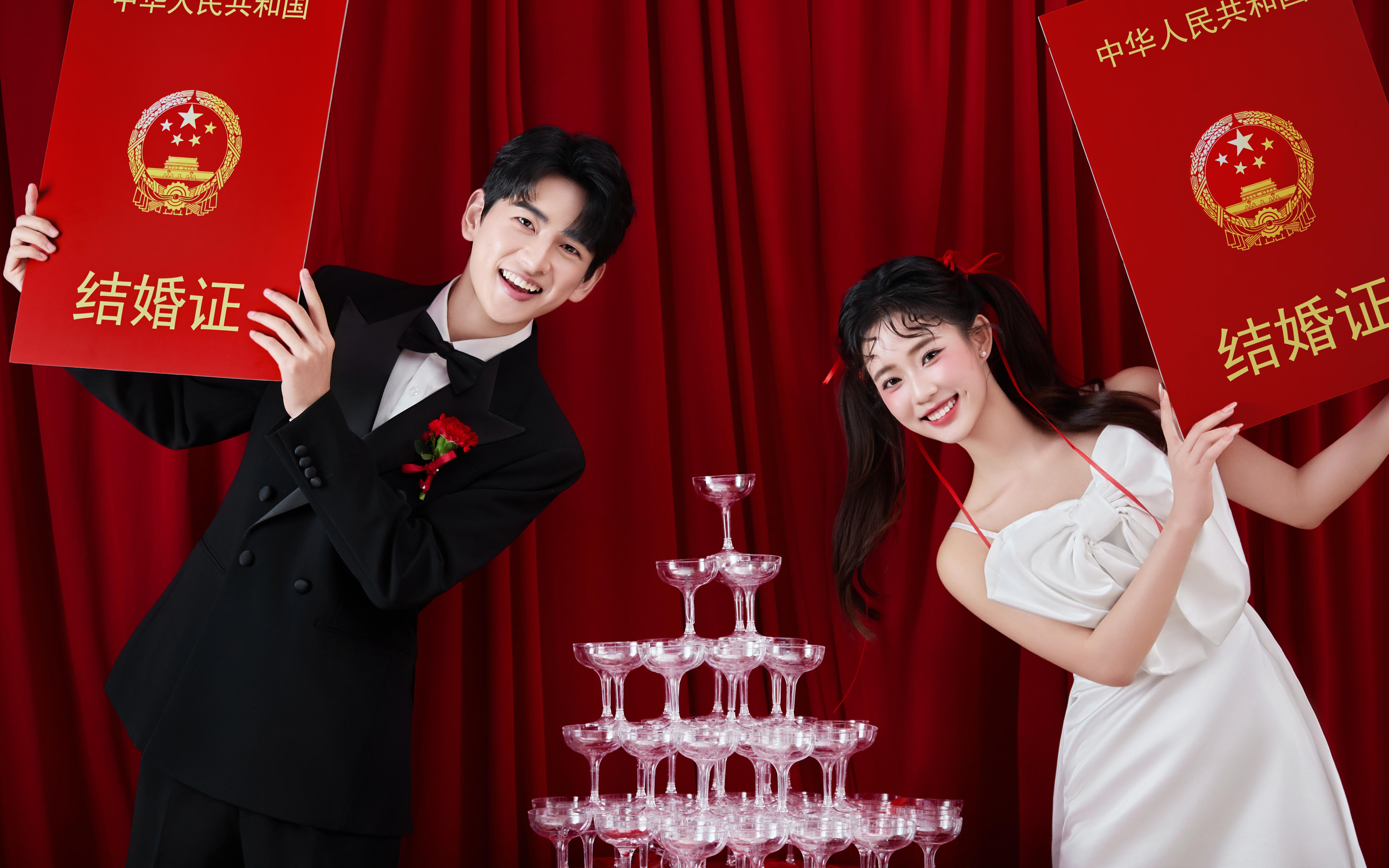 甜到掉牙💗我可太爱这组喜嫁照片了！！