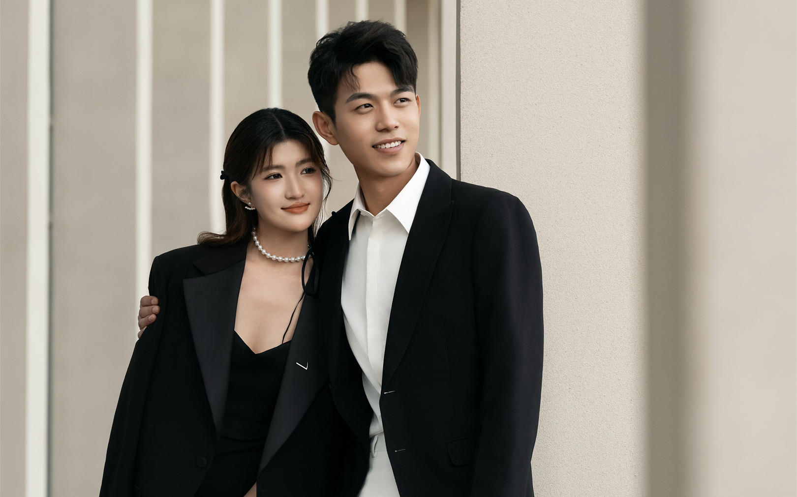 简约街拍清新风婚纱照