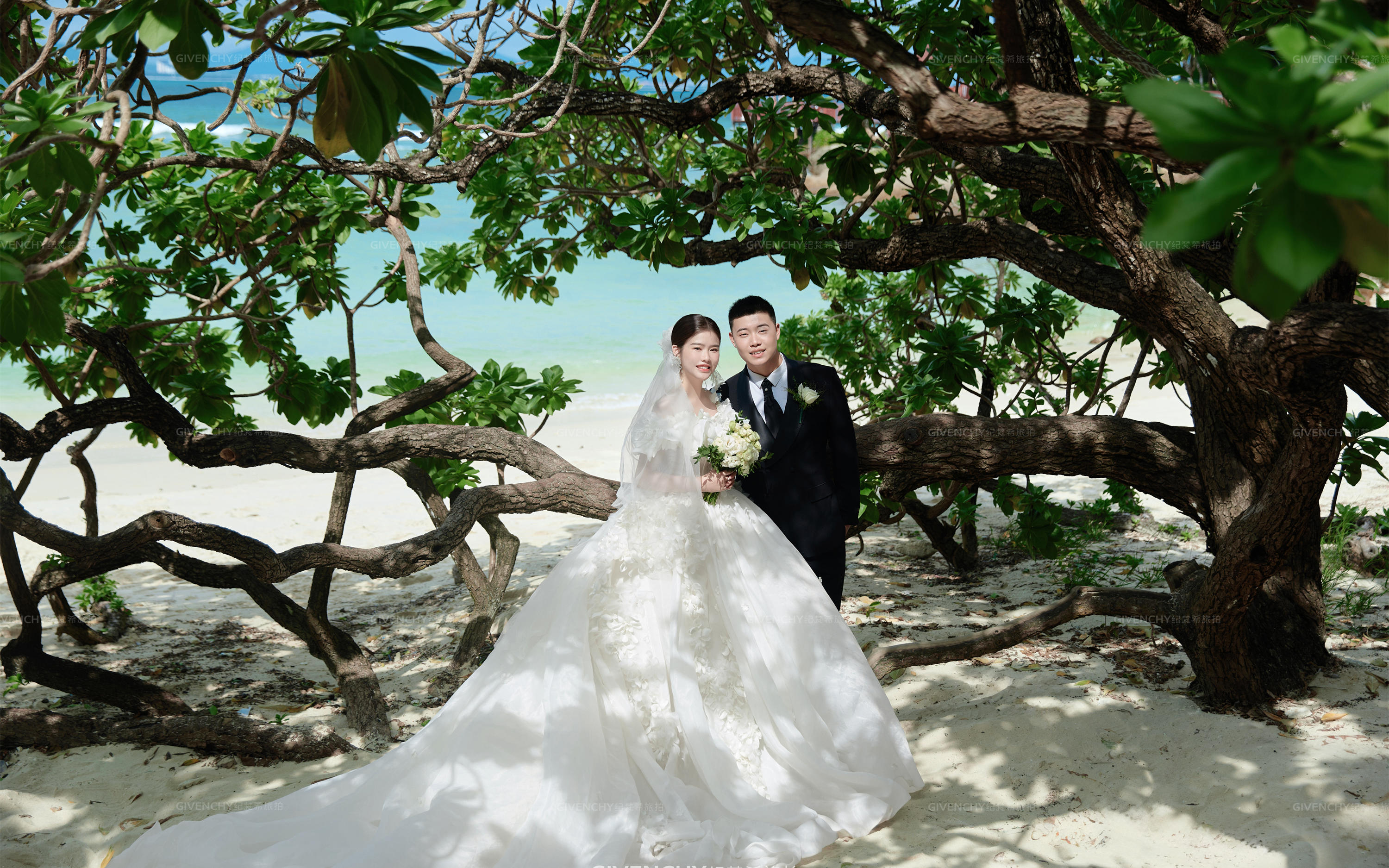 【三亚客片】自然又高级的海景森系婚纱照