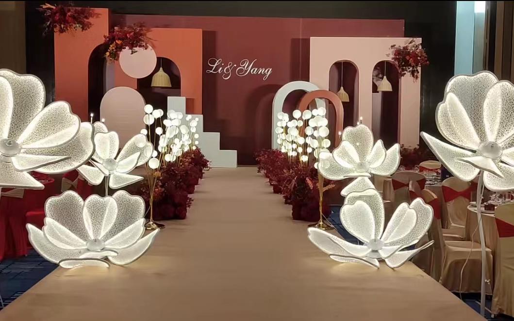 鹿鹿婚禮《簡潔紅色婚禮》
