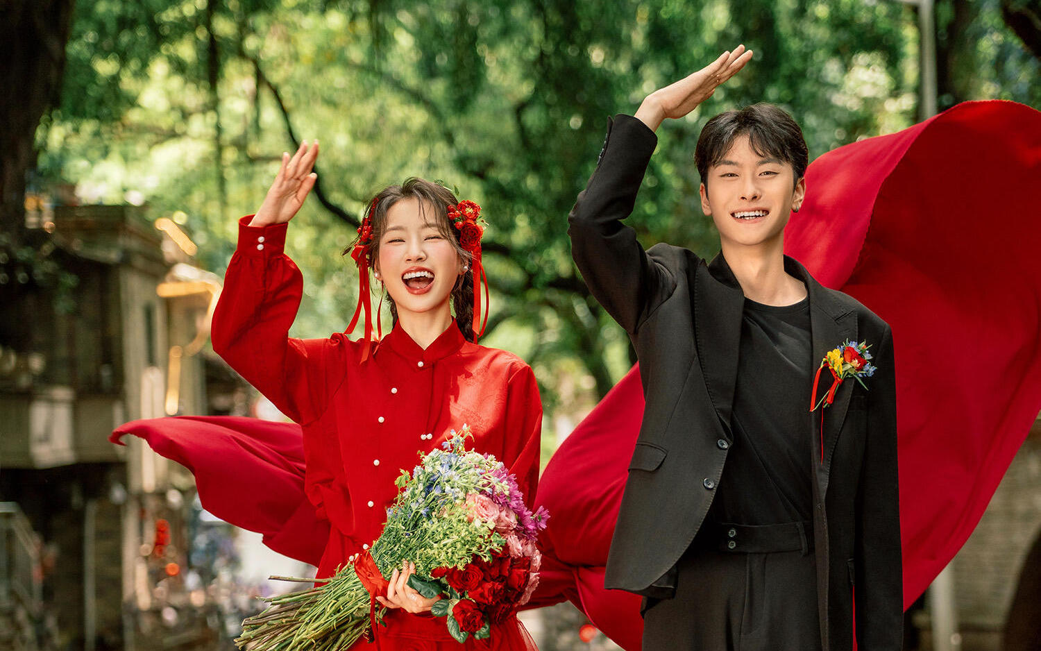 巨好看的新中式喜嫁風(fēng)婚紗照