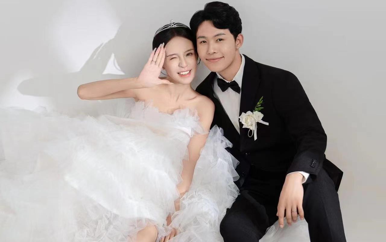 花瓣摄影•室内白纱