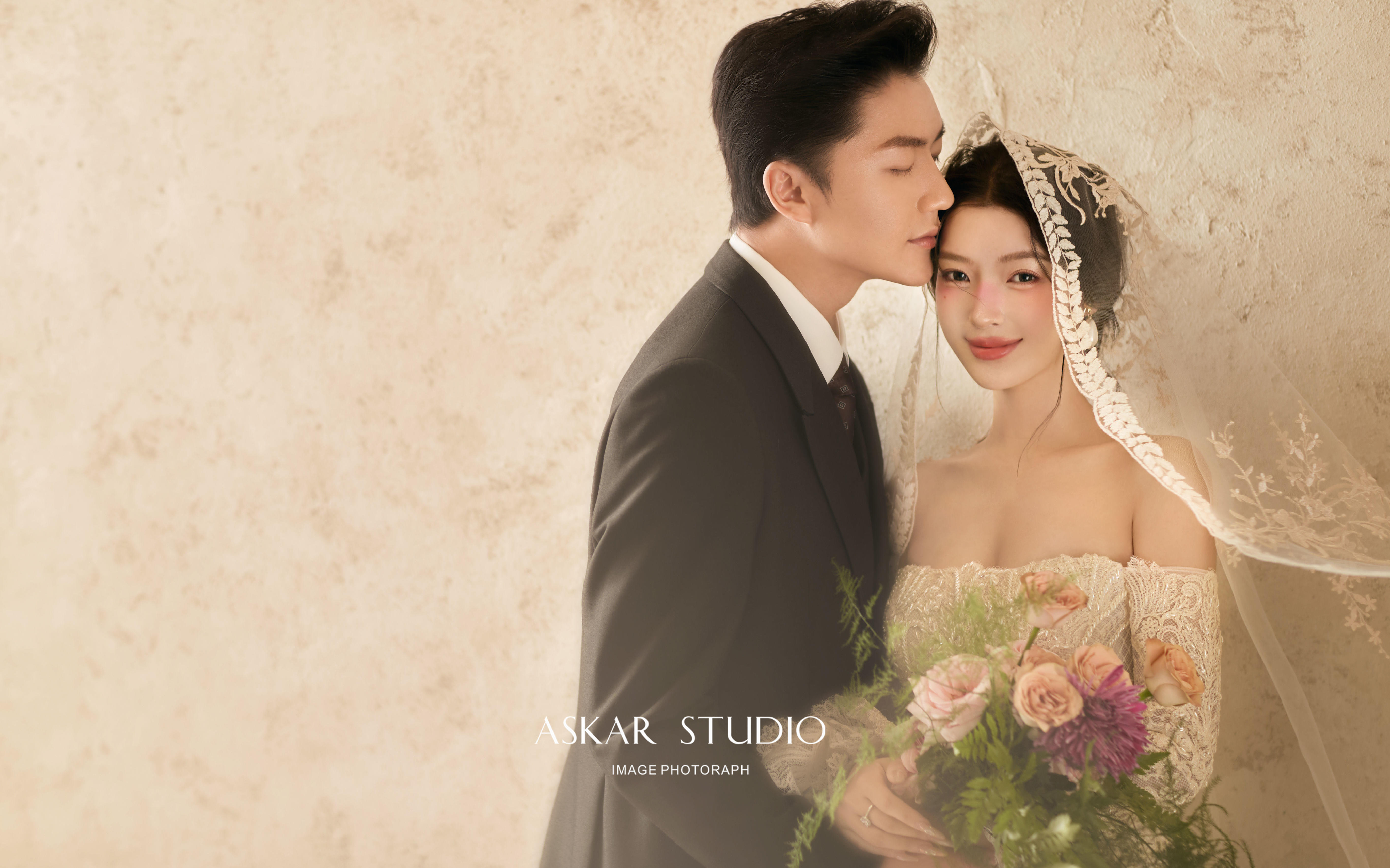 這組法式婚紗照，美成電影女主角！??