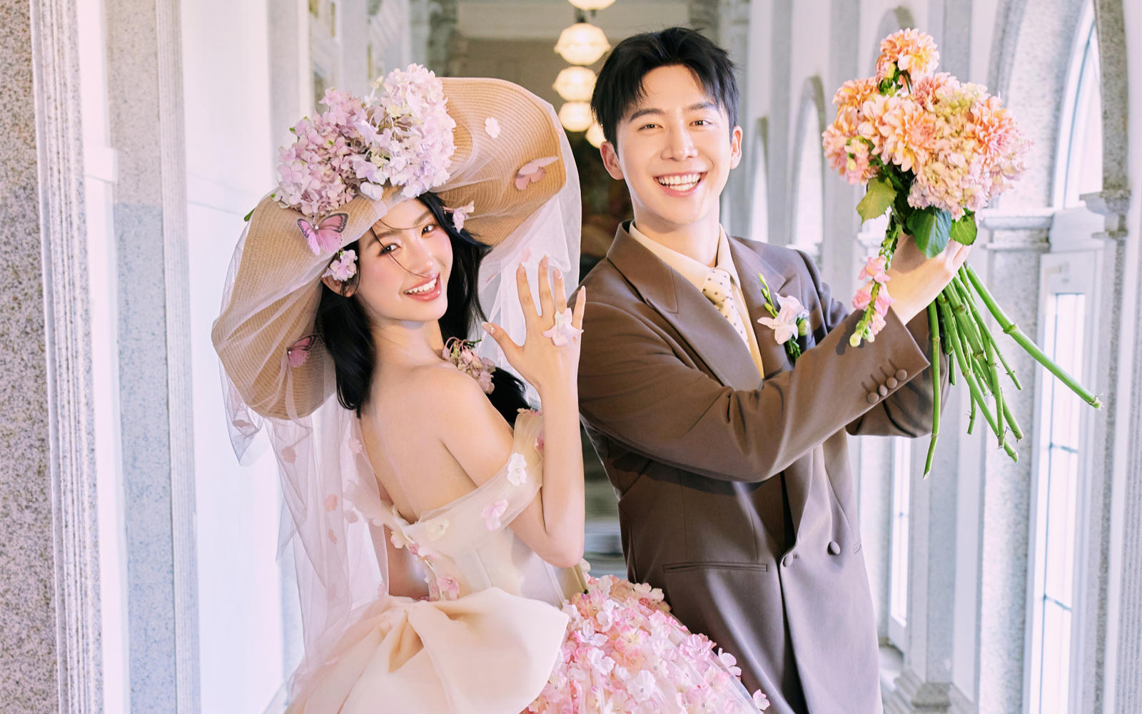 坠入童话的粉色梦境｜法式复古城堡婚纱照太美啦！
