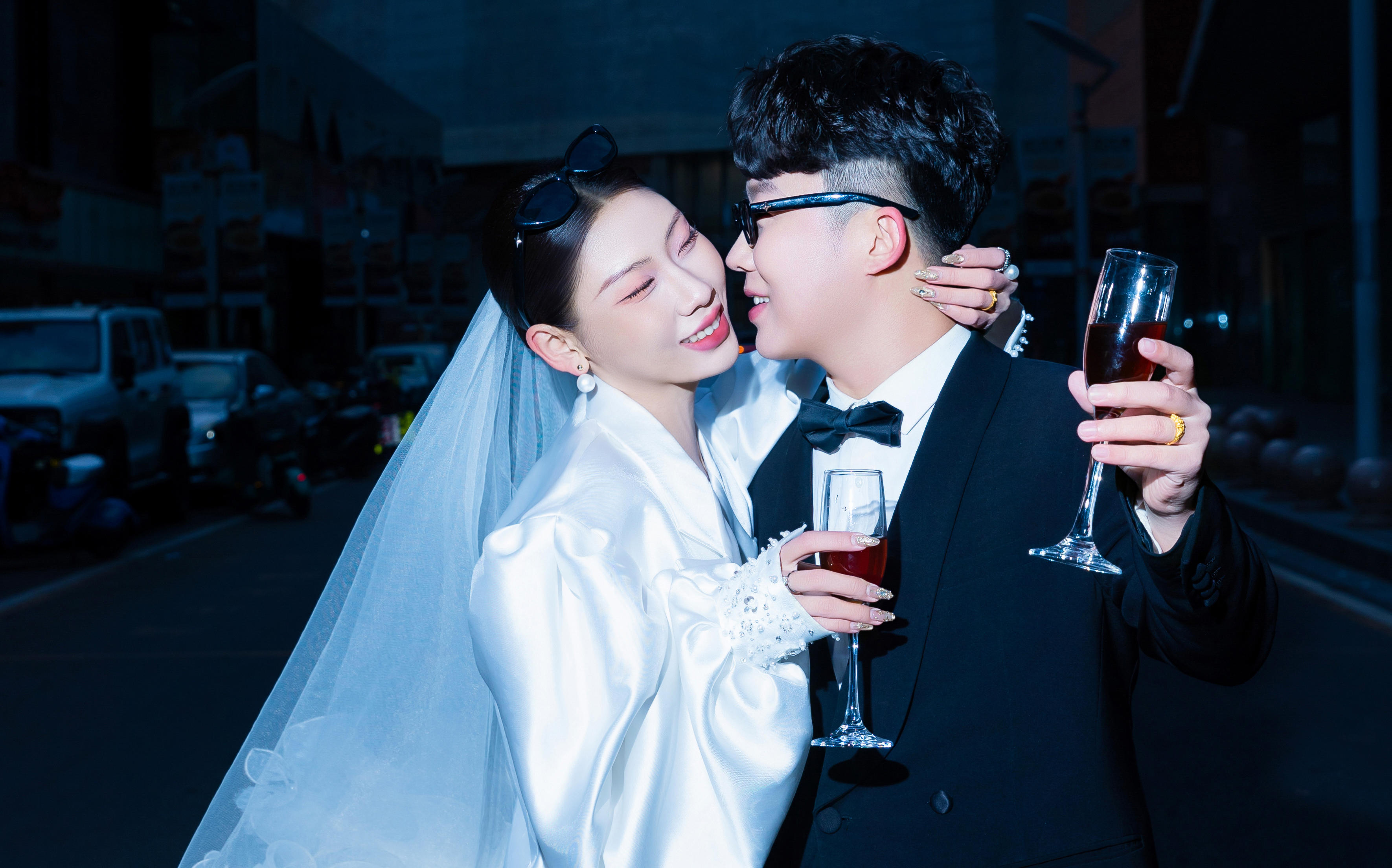 浪漫和自由屬于我們，獨一份的瞬間