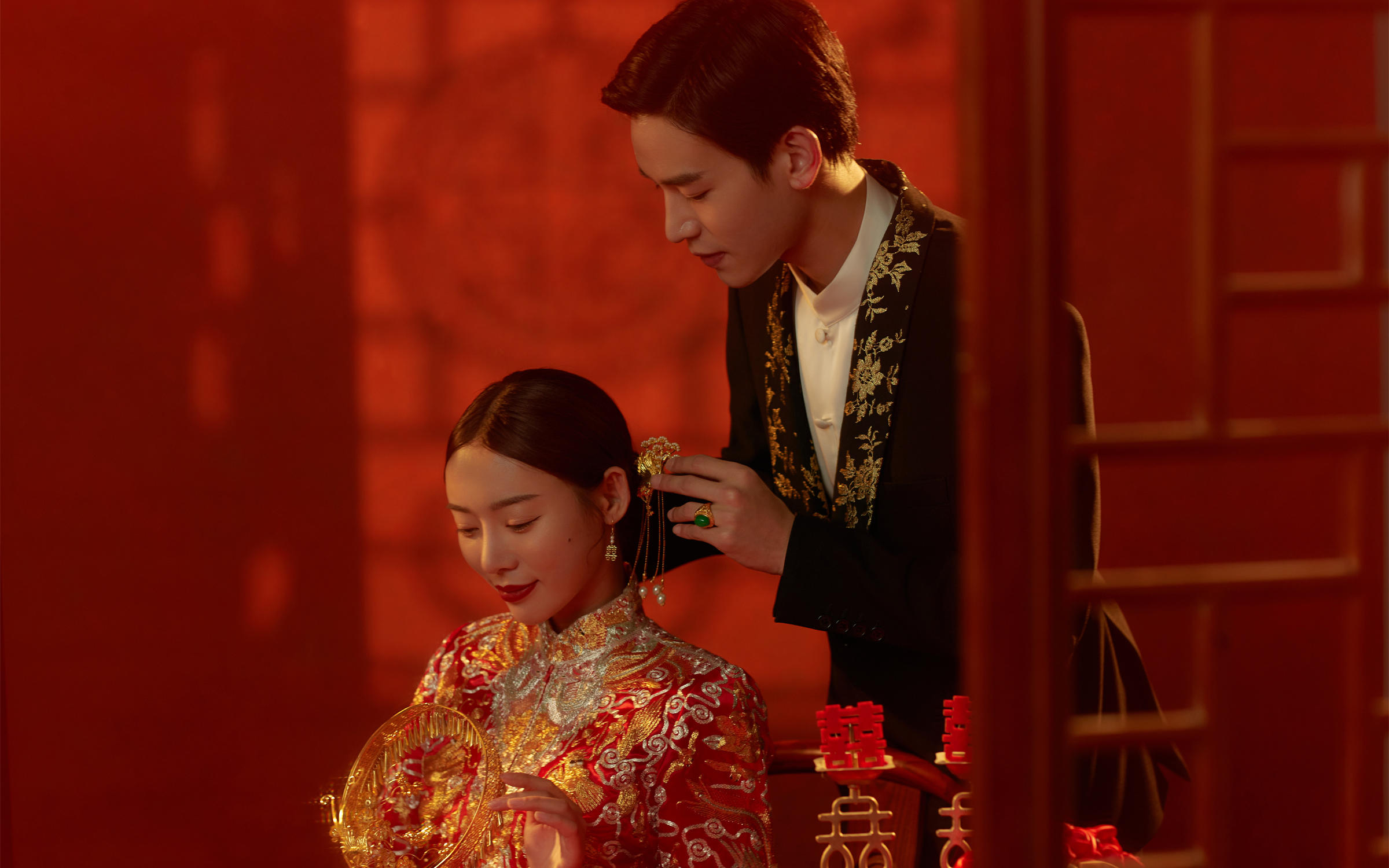 不愧是老祖宗的审美！新中式秀禾婚纱照~