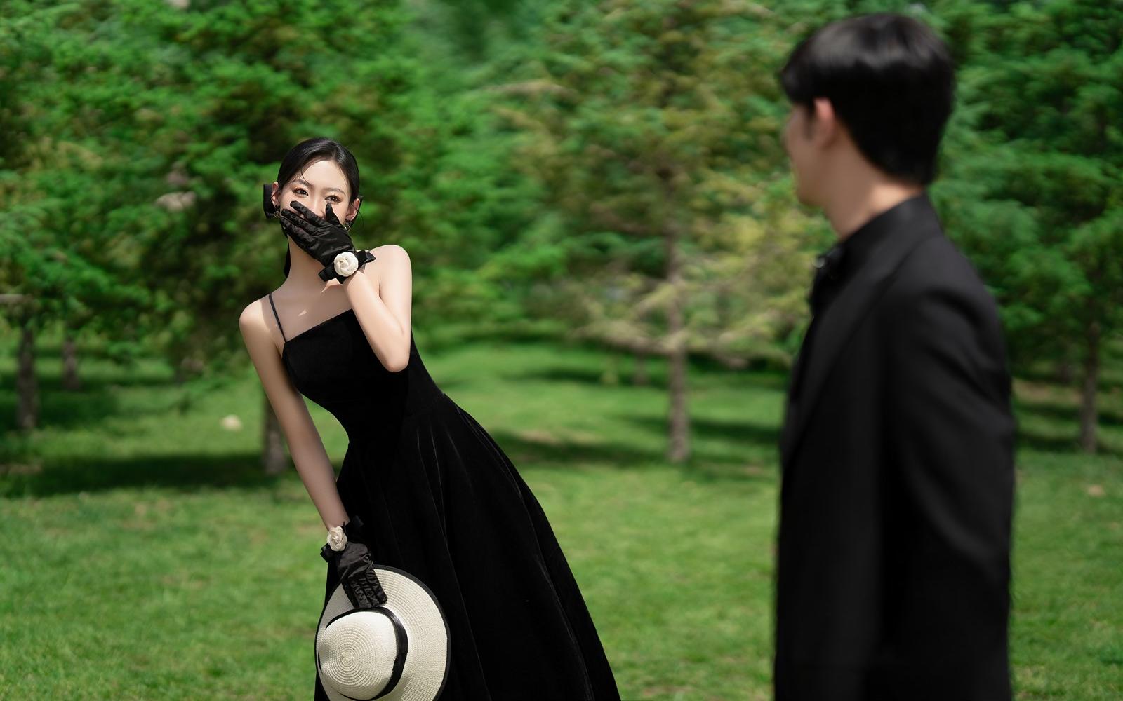 心动💗比电影还浪漫的森系赫本风婚纱照‼️