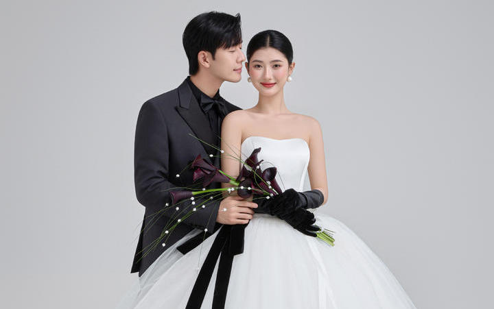 一眼爱上的极简主纱婚纱照