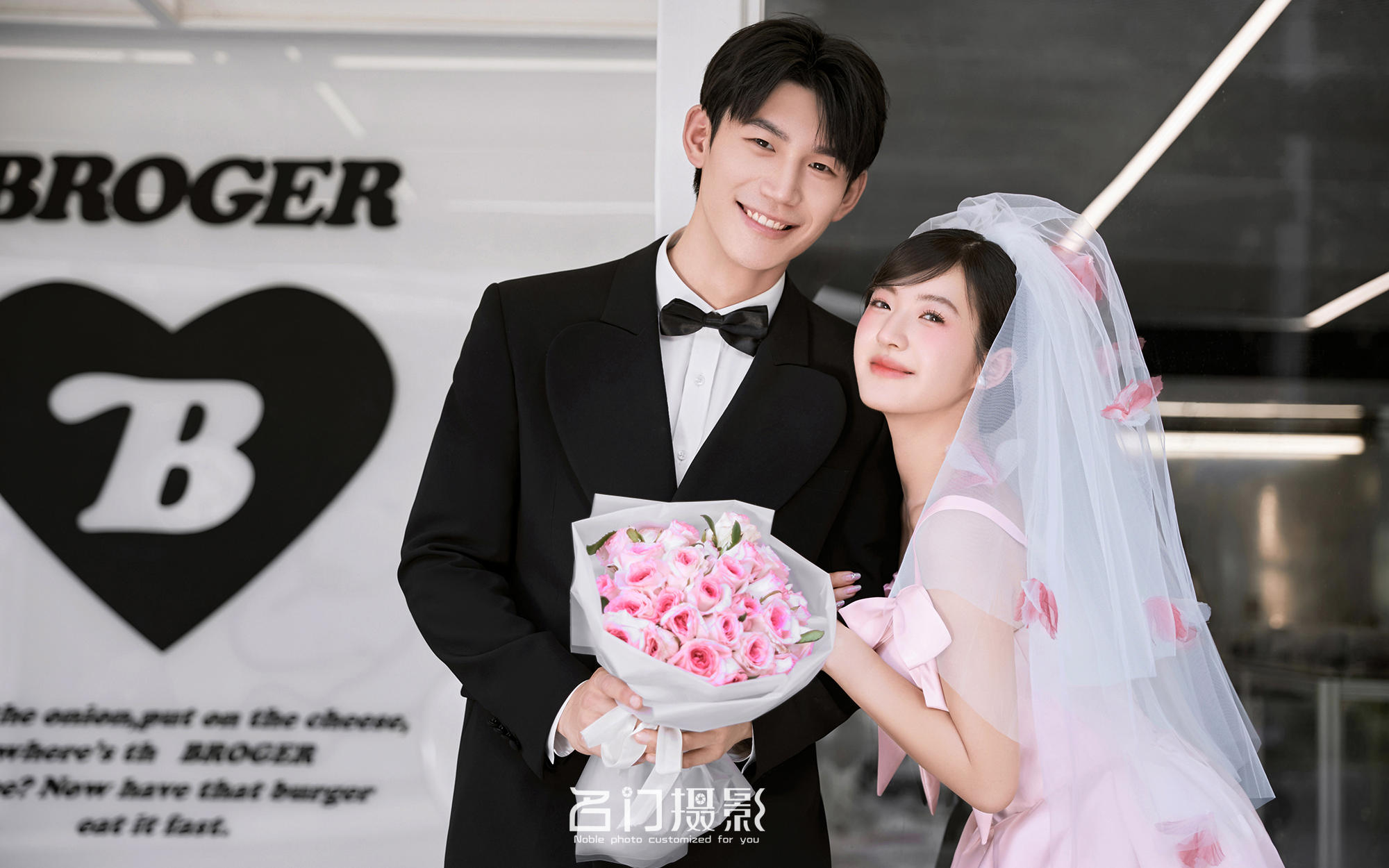 轻 浅 粉 颜 /  小众婚纱照