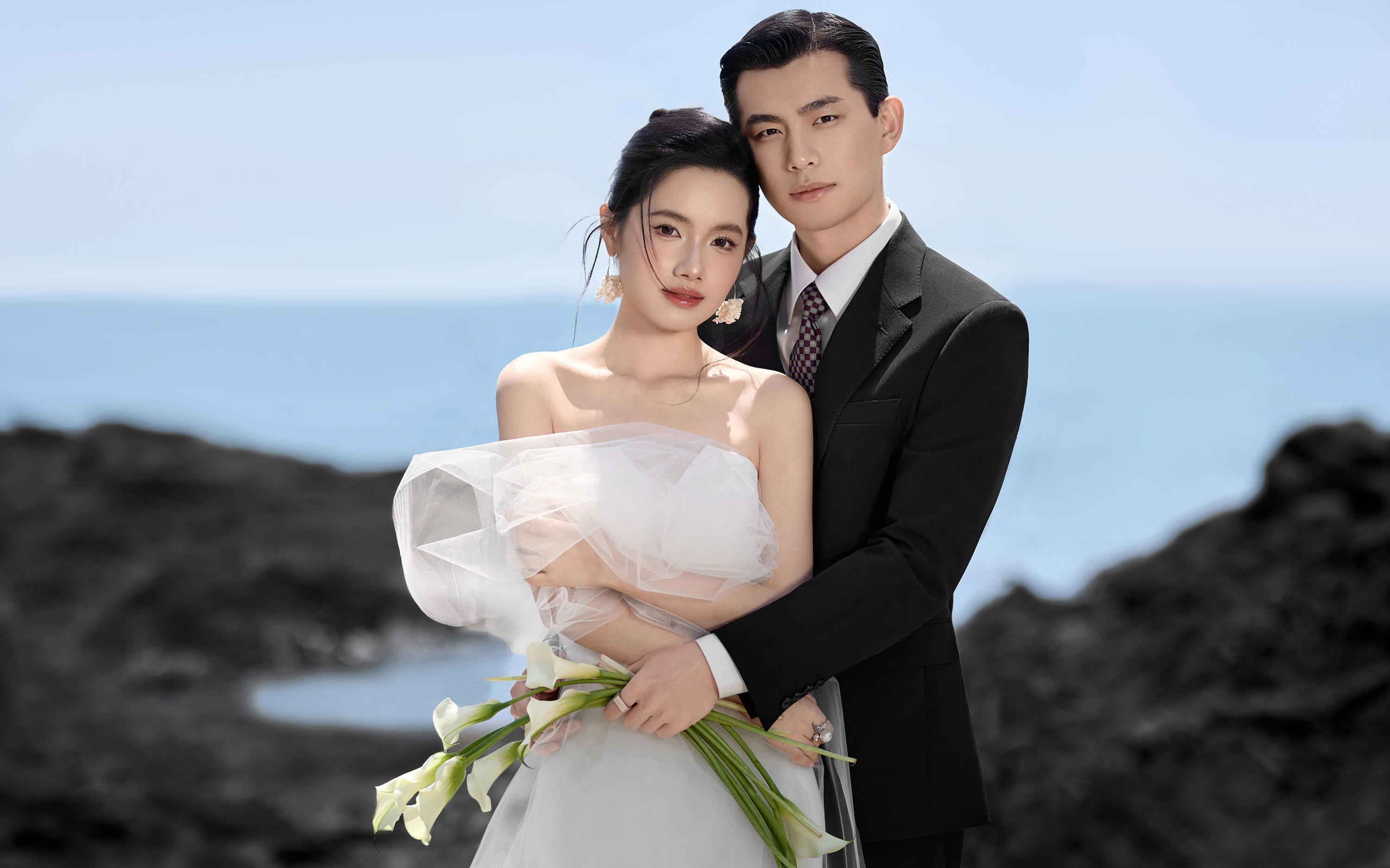 翻涌的海浪為心動(dòng)加冕，愛意橫流掩蓋了波濤的洶涌~
