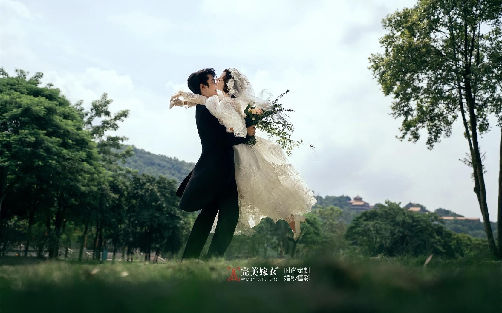 【歲月靜好】超有故事感的復(fù)古婚紗照