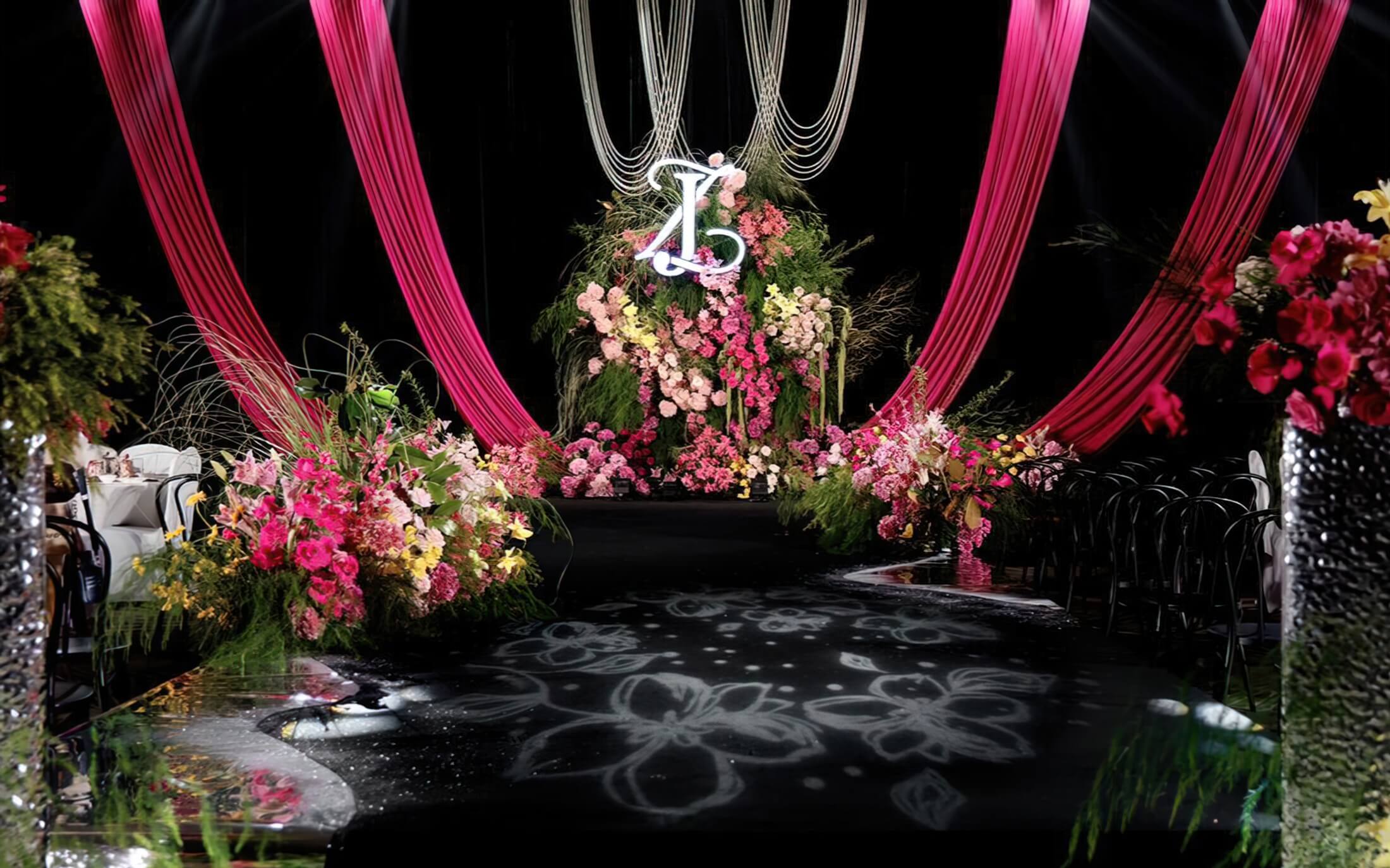 自然系小眾玫紅色婚禮