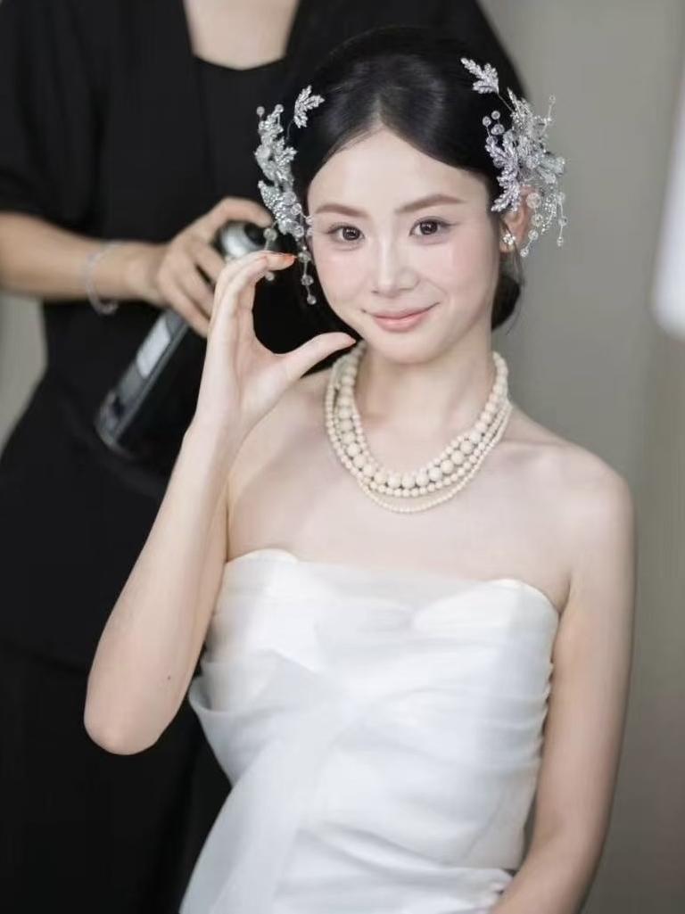 婚禮現(xiàn)場妝造實拍
