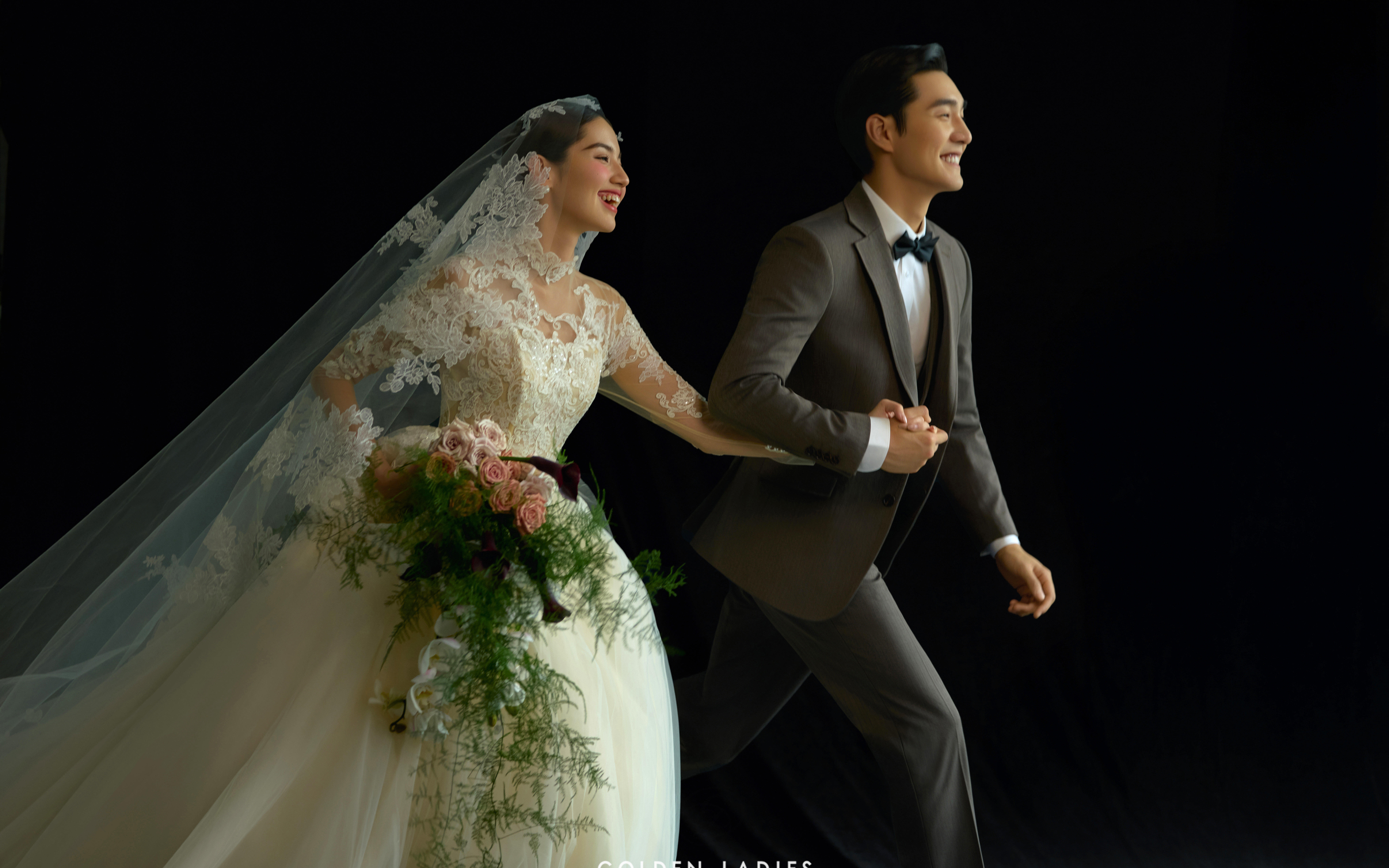 墜入古典藝術(shù)世界的油畫肖像??直戳人心