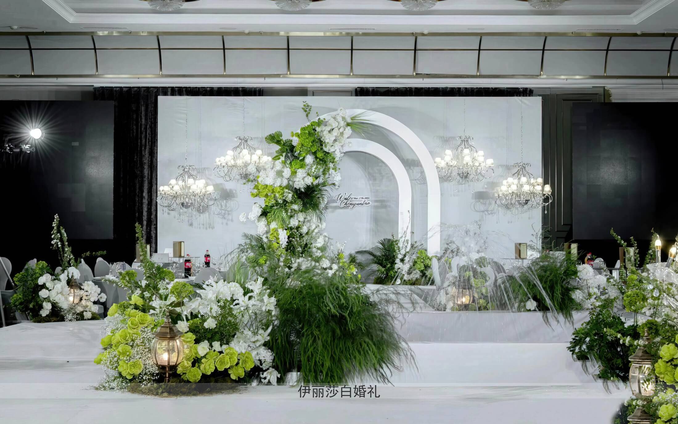 小預(yù)算婚慶策劃一站式 司儀+錄像+跟拍+場景布置