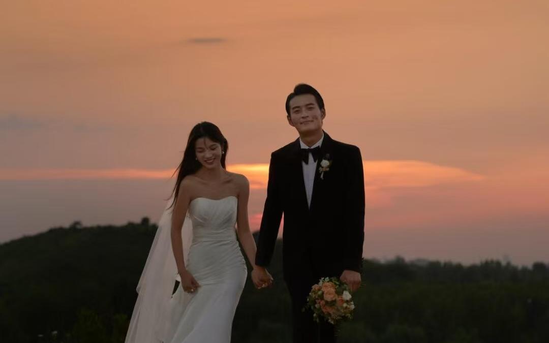 这组夕阳婚纱照，我能吹一辈子！🌄