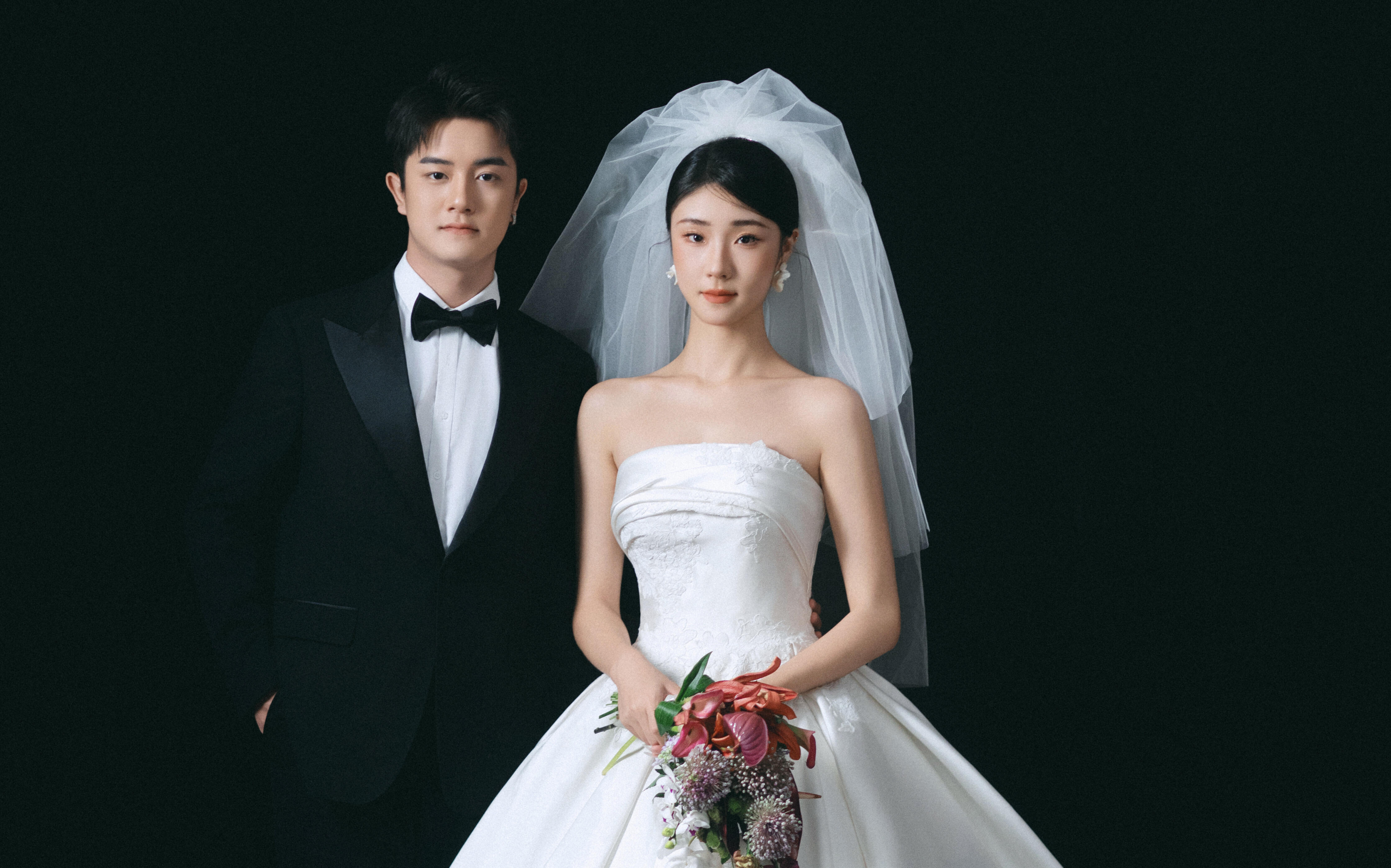 高级感室内婚纱照